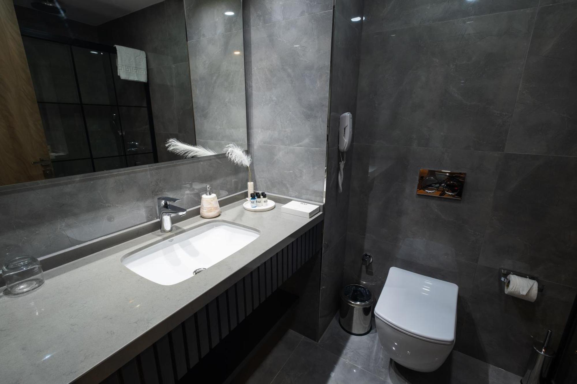 Hotel Buke Bomonti 4*