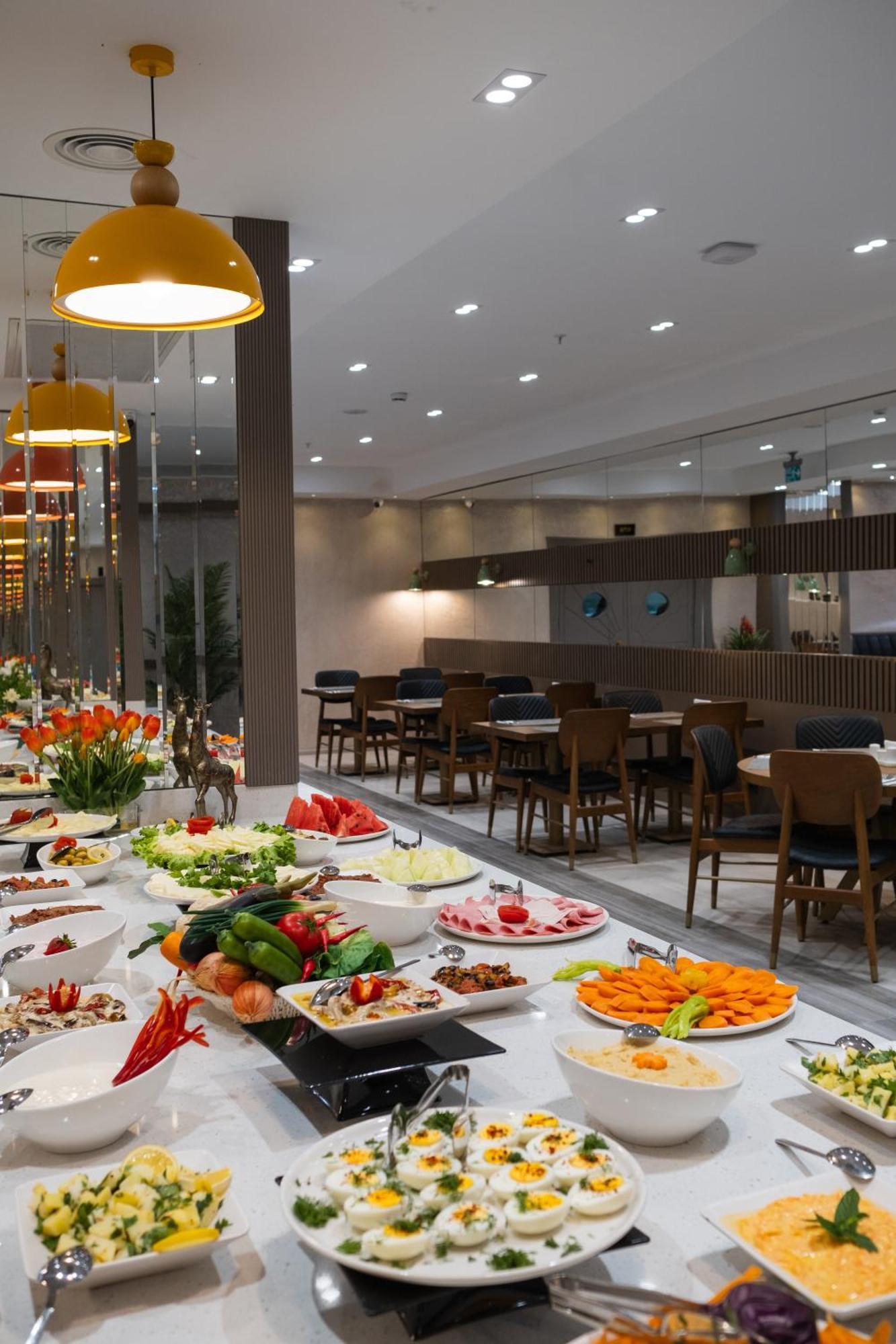 Buke Bomonti Hotel