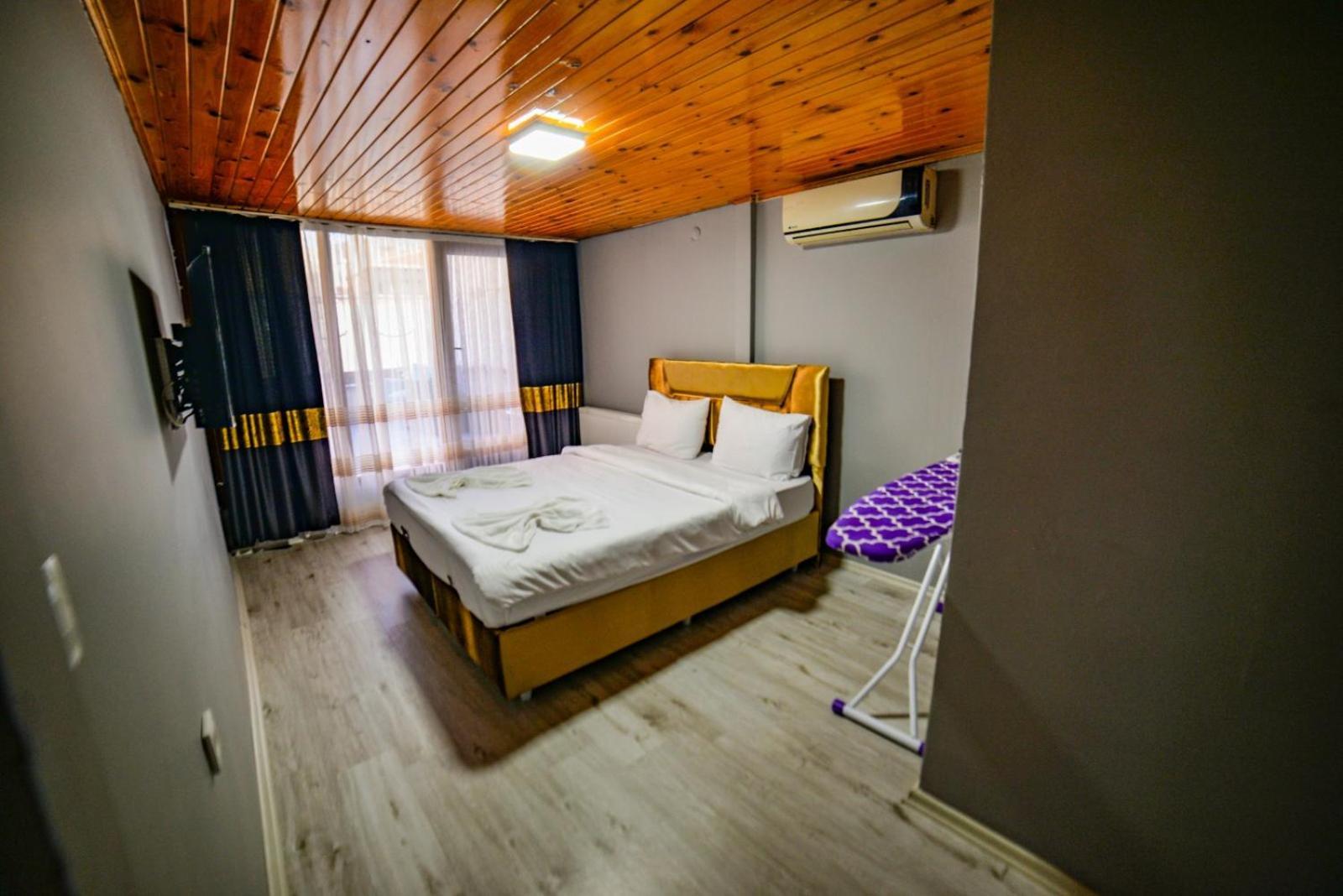 S-hotel *
