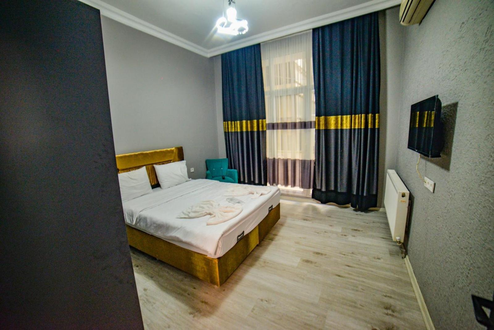 S-hotel *