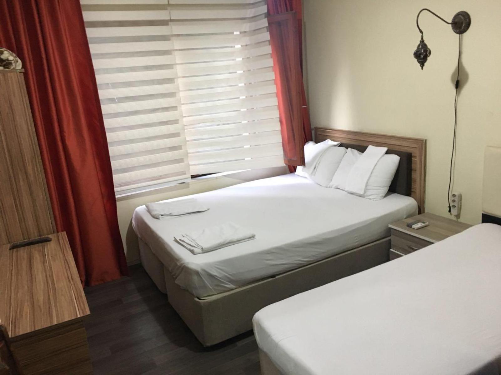 Aparthotel Rock Town Travel