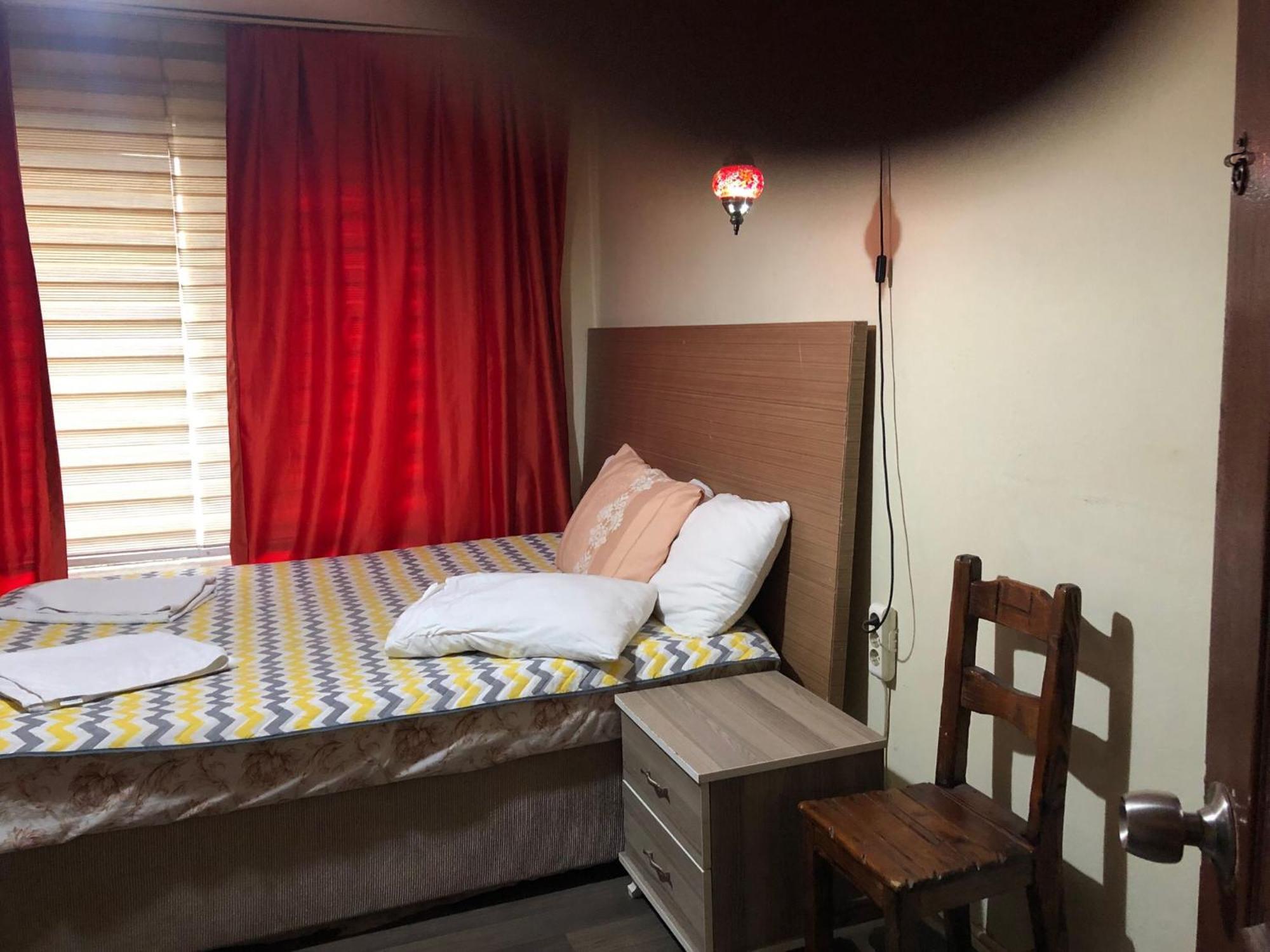 Rock Town Travel Aparthotel *