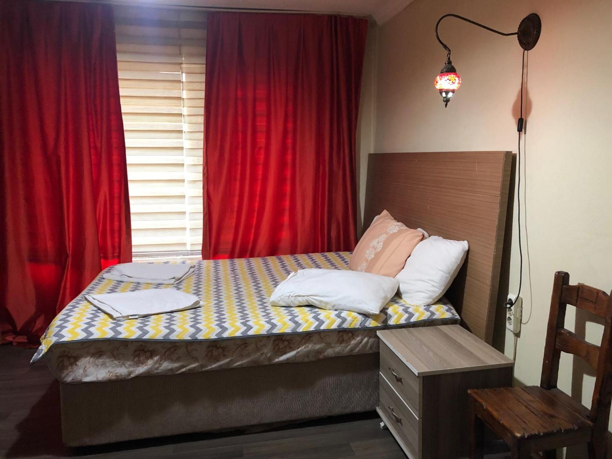 Aparthotel Rock Town Travel *