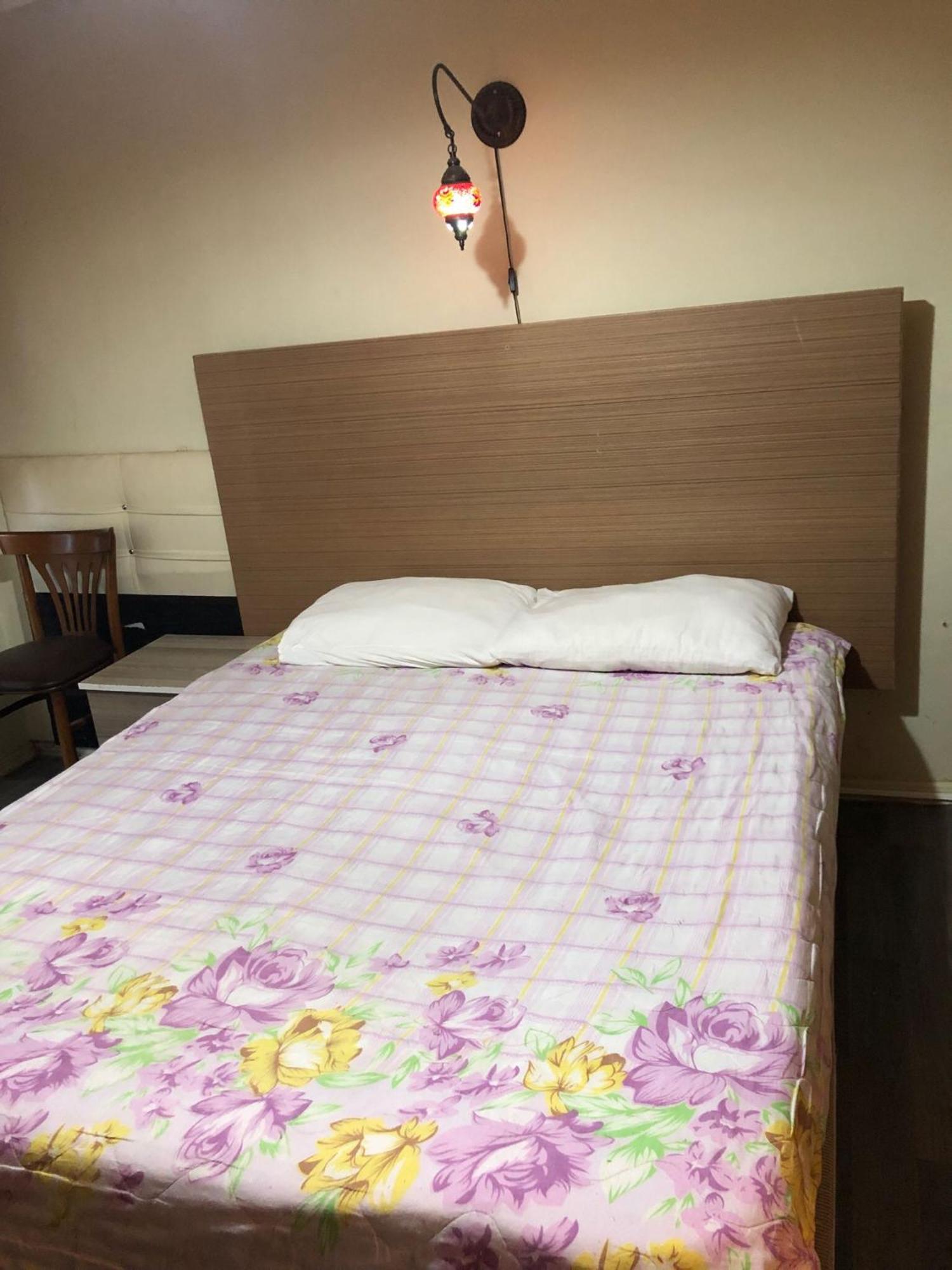 Aparthotel Rock Town Travel *