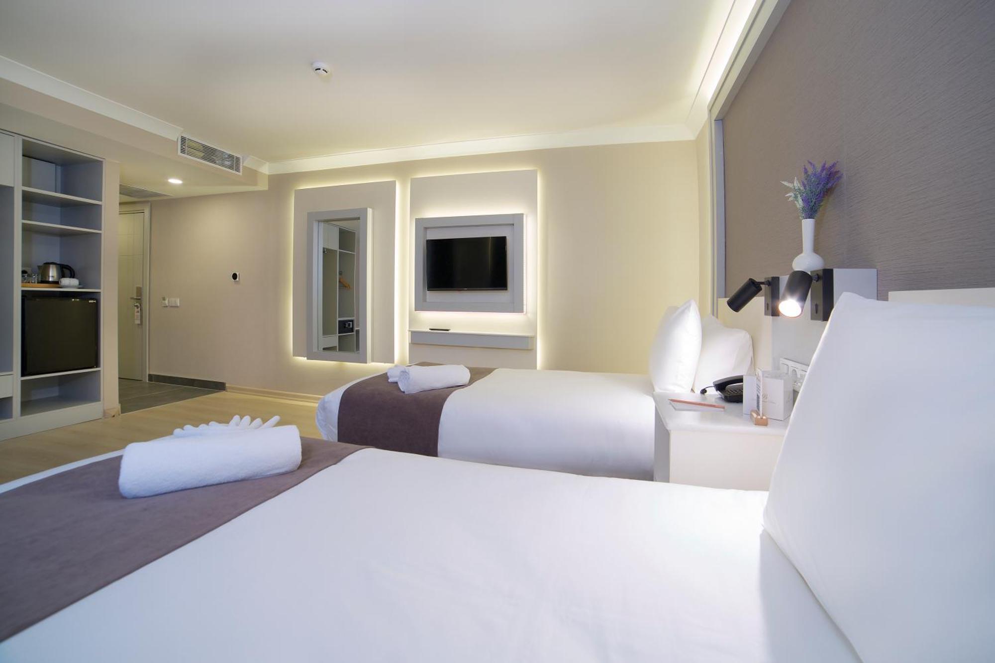 Bulvar Hotel