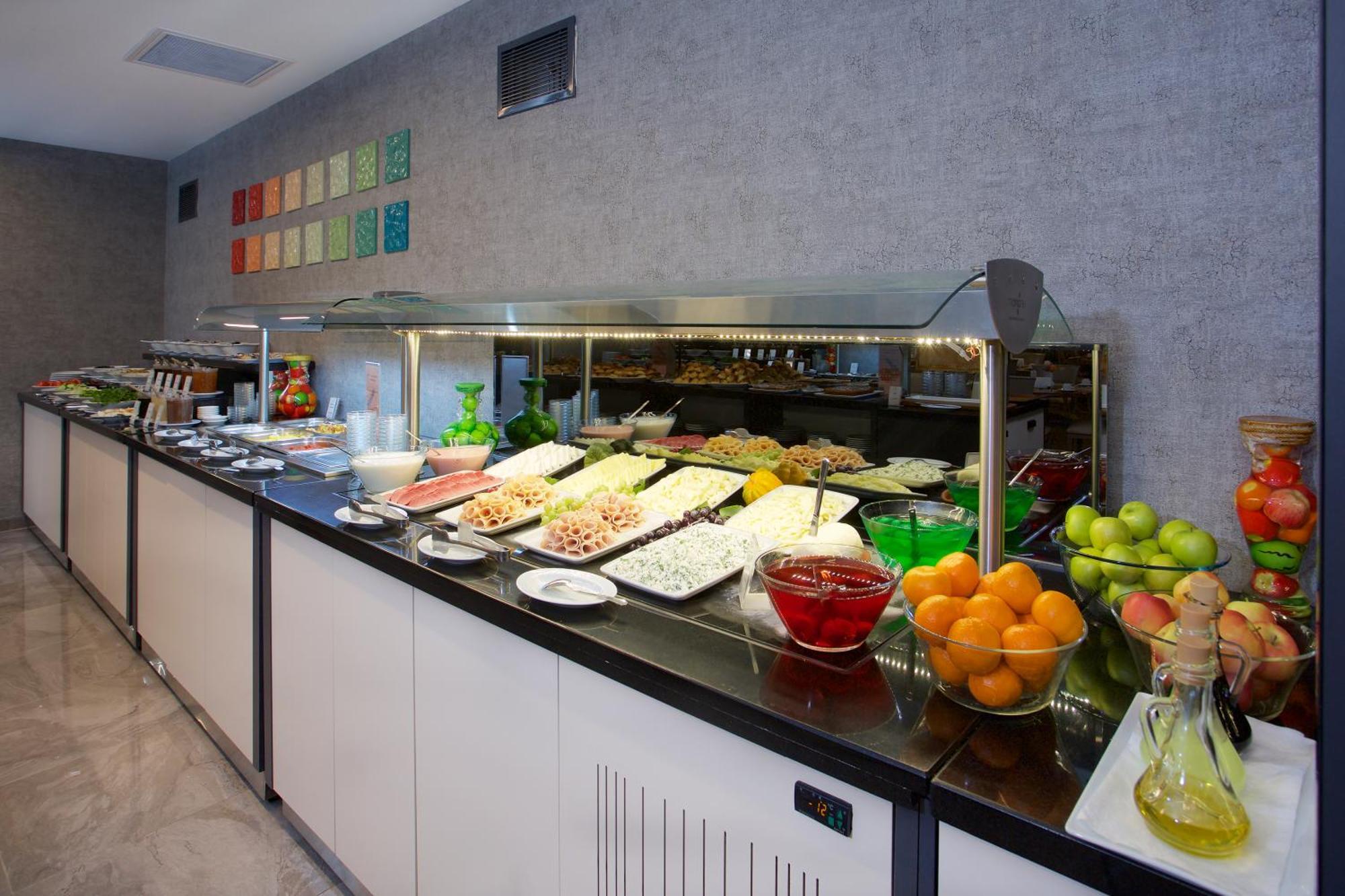 Hotel Bulvar 4*