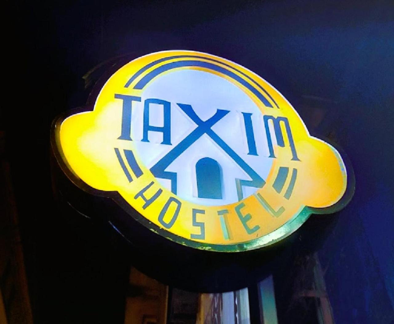 Albergue Taxim (adults Only)