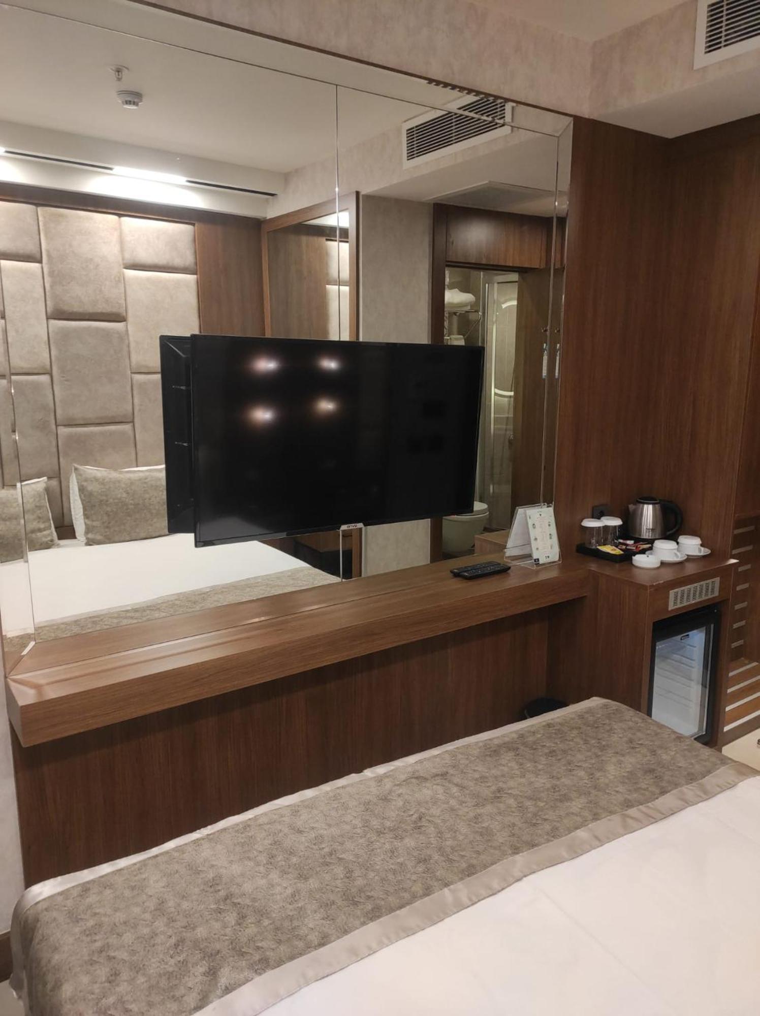 Hotel Four Sides Beyoglu 4*