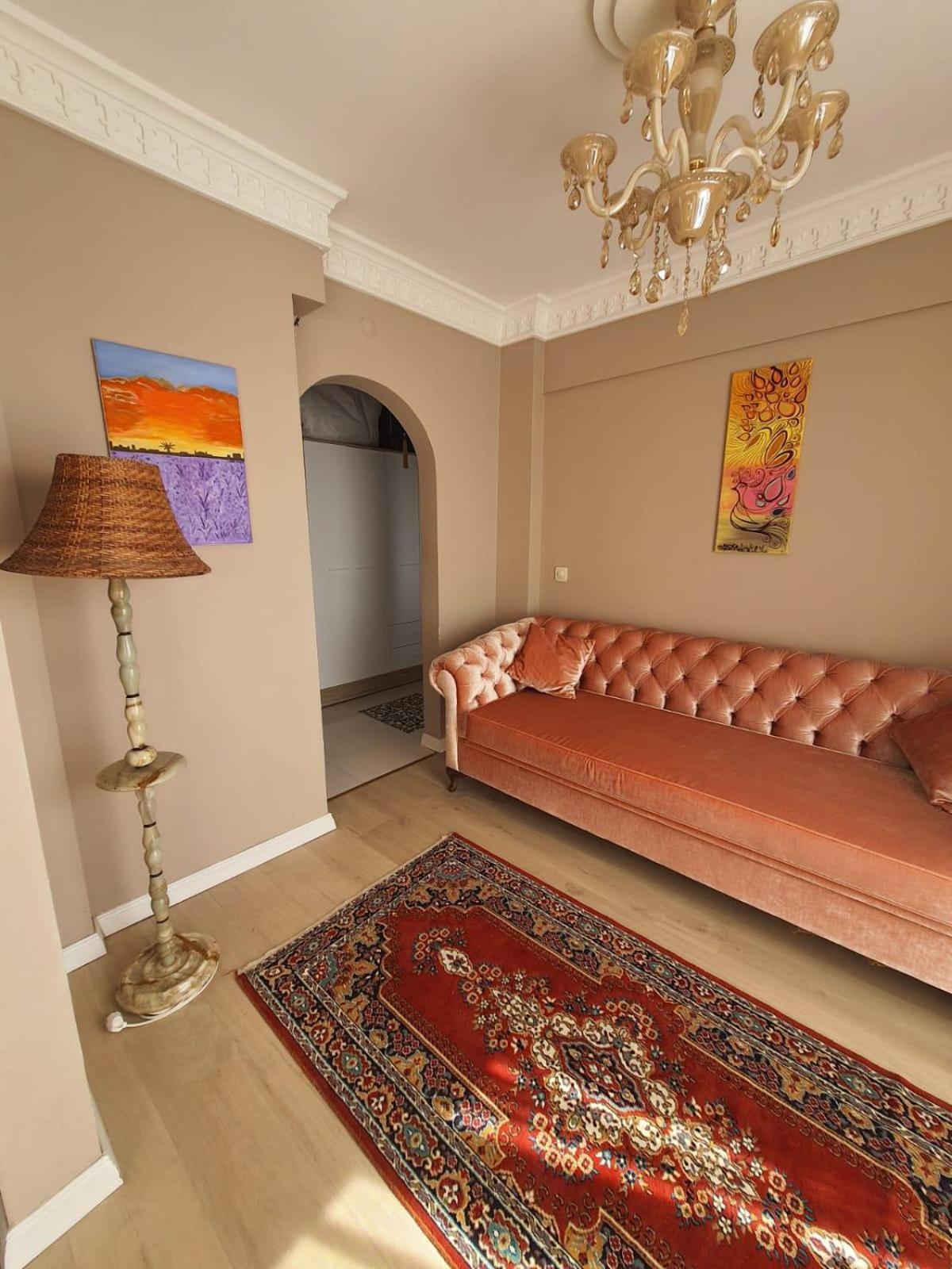 Sea View Flat - Includes Turkish Bath In Old Town.