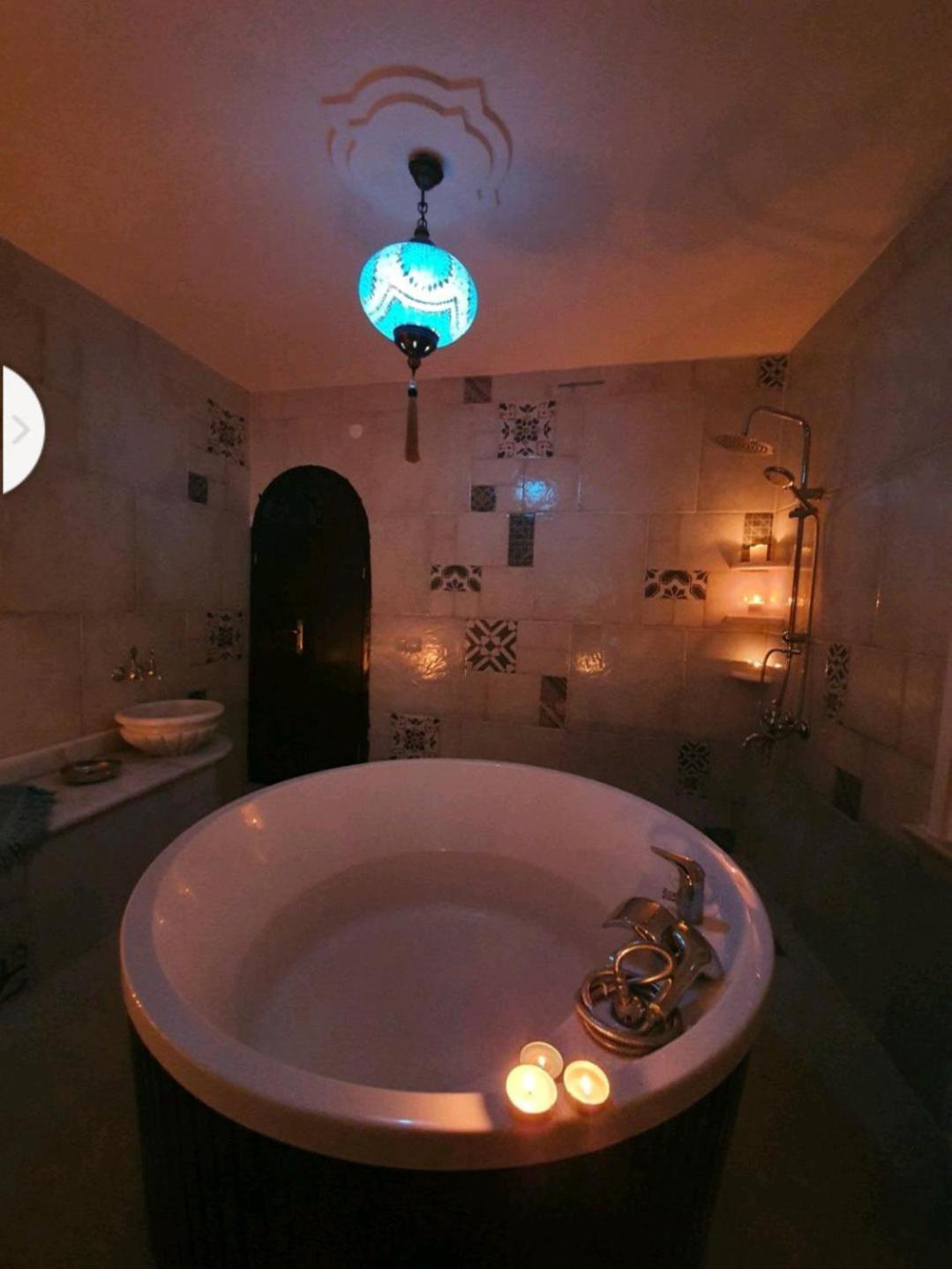Sea View Flat - Includes Turkish Bath In Old Town. * Istanbul