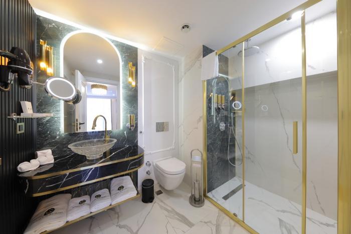 Golden Horn Hotel