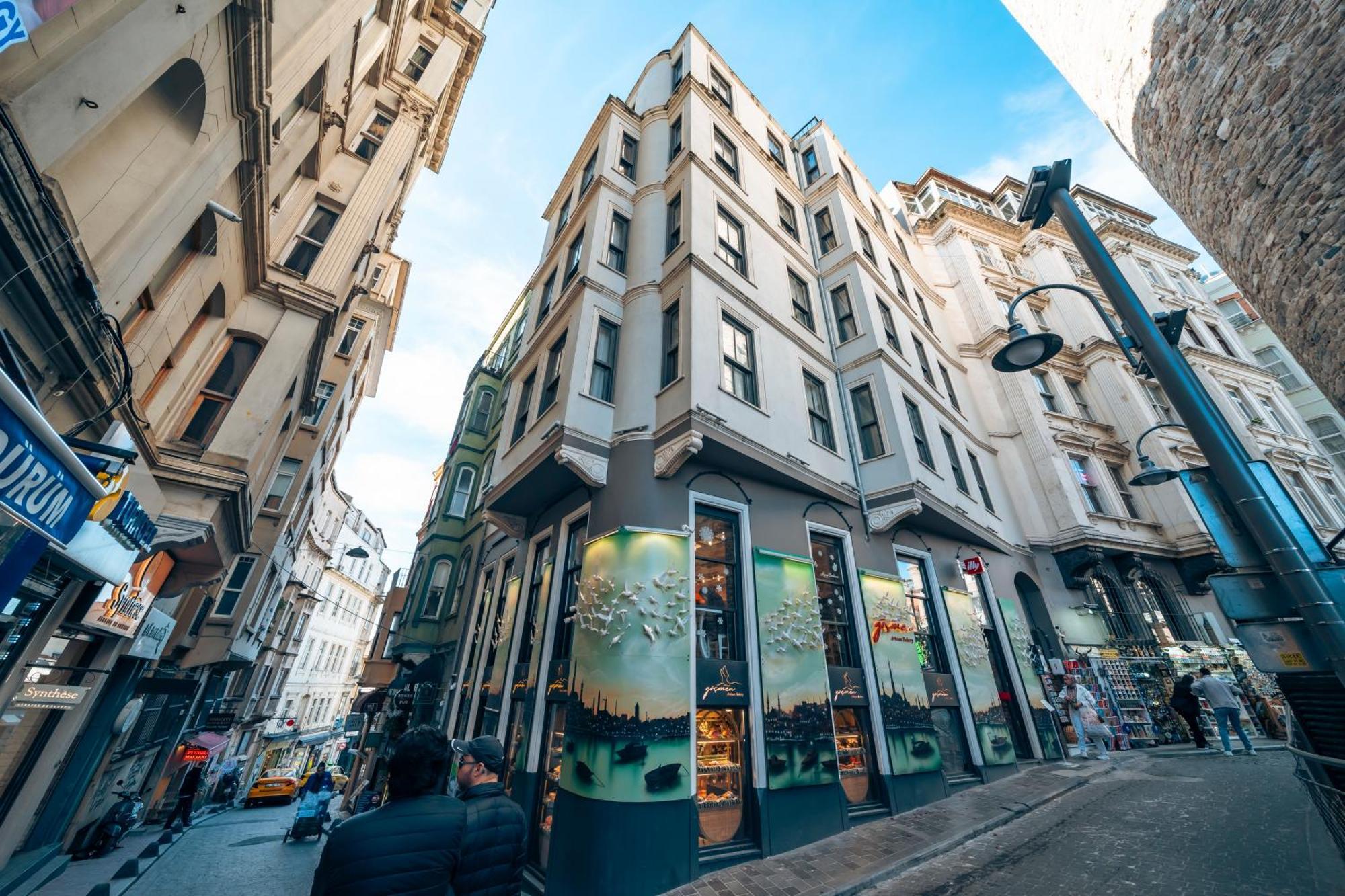 Kuledibi Suites, Historical 2-bedroom No-7 Apartment Istanbul
