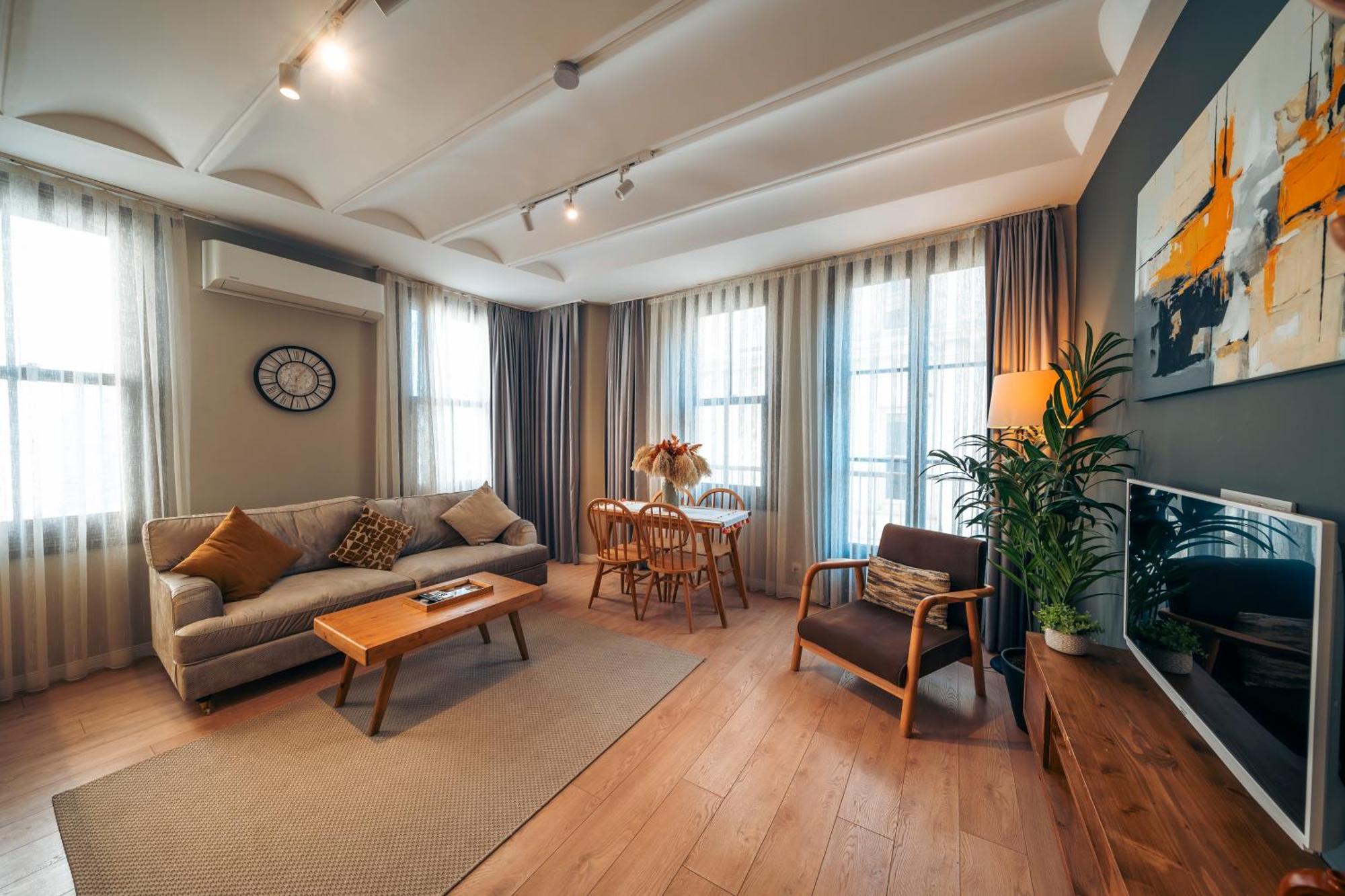 Kuledibi Suites, Historical 2-bedroom No-7 * Istanbul
