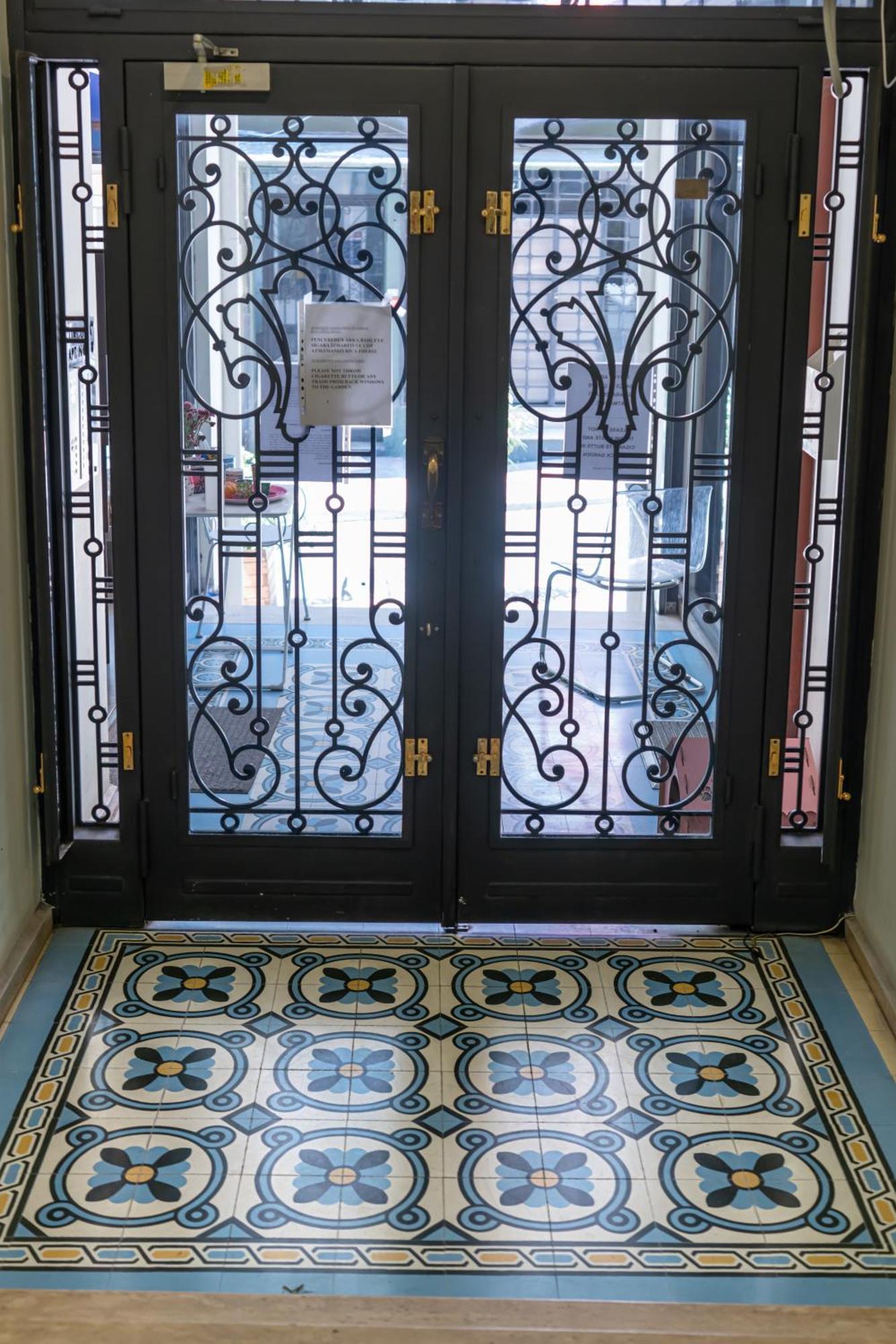 Cukurcuma 2br Stylish Interior Apartment Istanbul