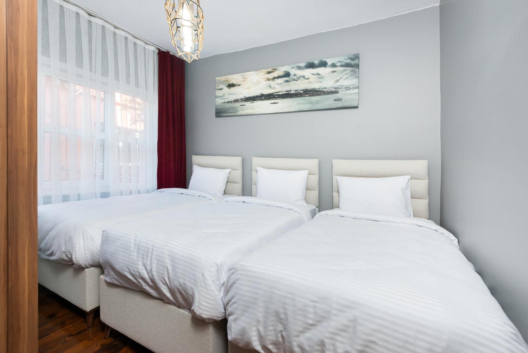 Bright Duplex Aparthotel
