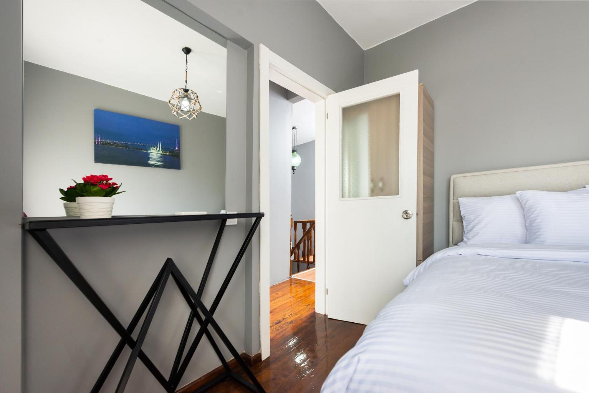 Bright Duplex Aparthotel Istanbul