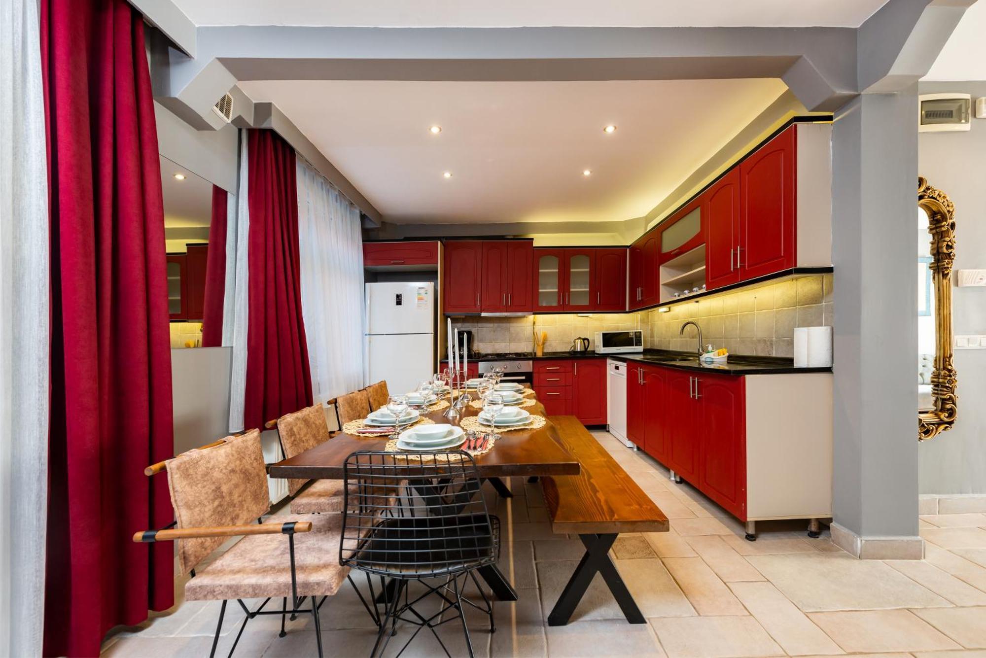 Bright Duplex Istanbul