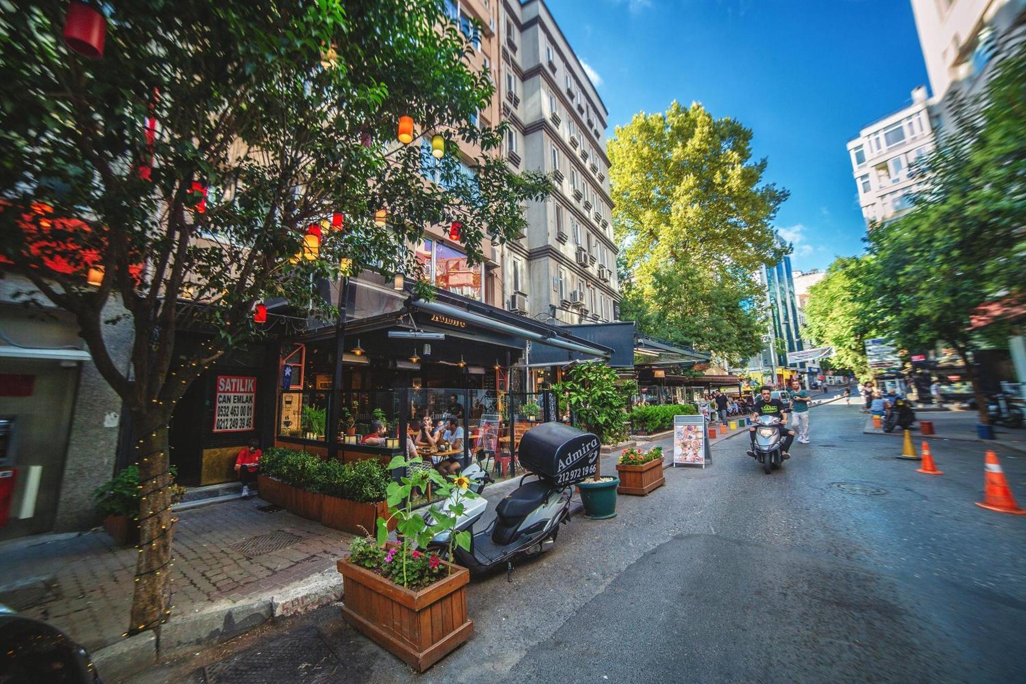Cozy 1-bdr In Cihangir Neighborhood Apartment *