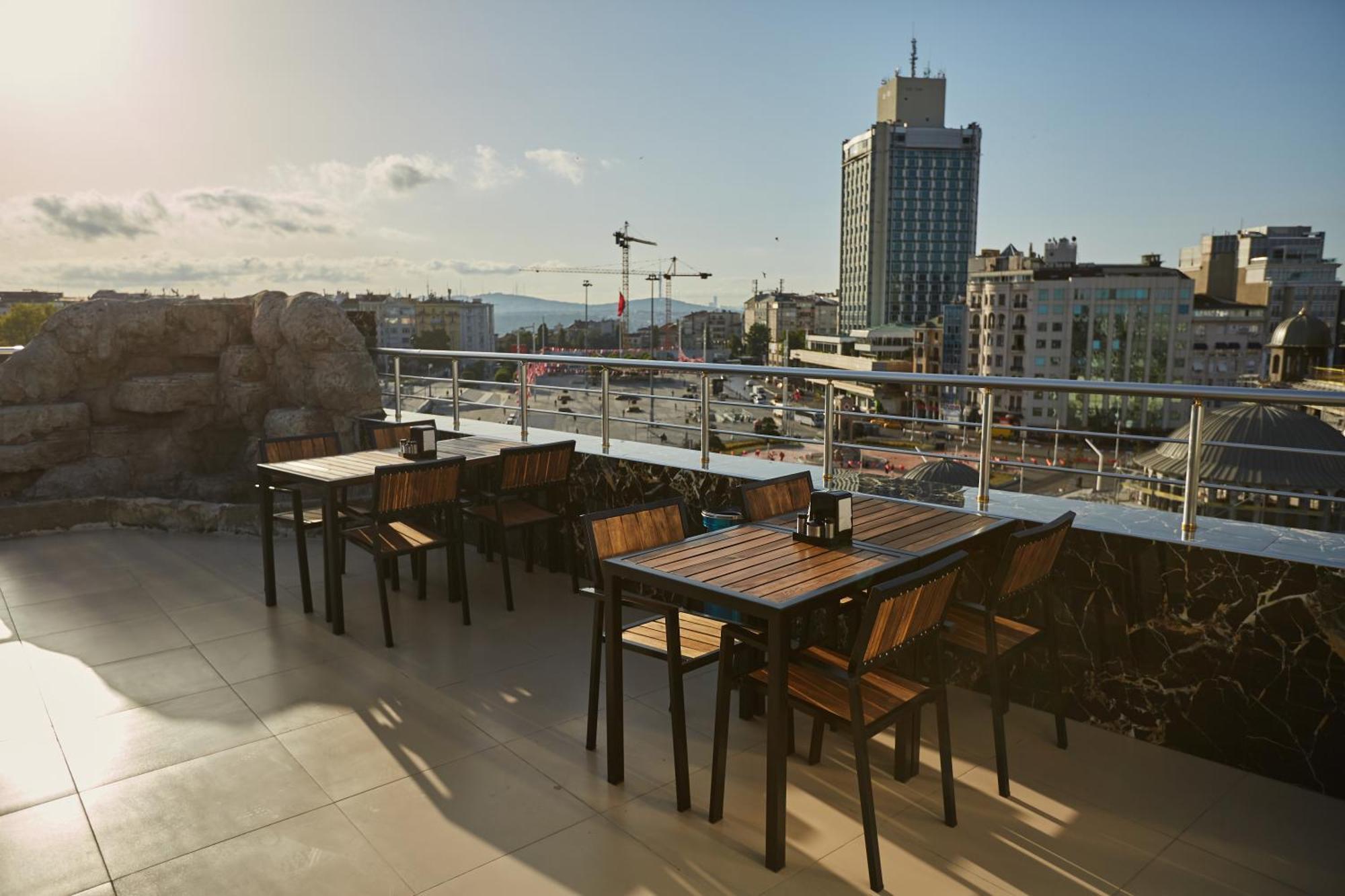 Otel Taksim Seven *