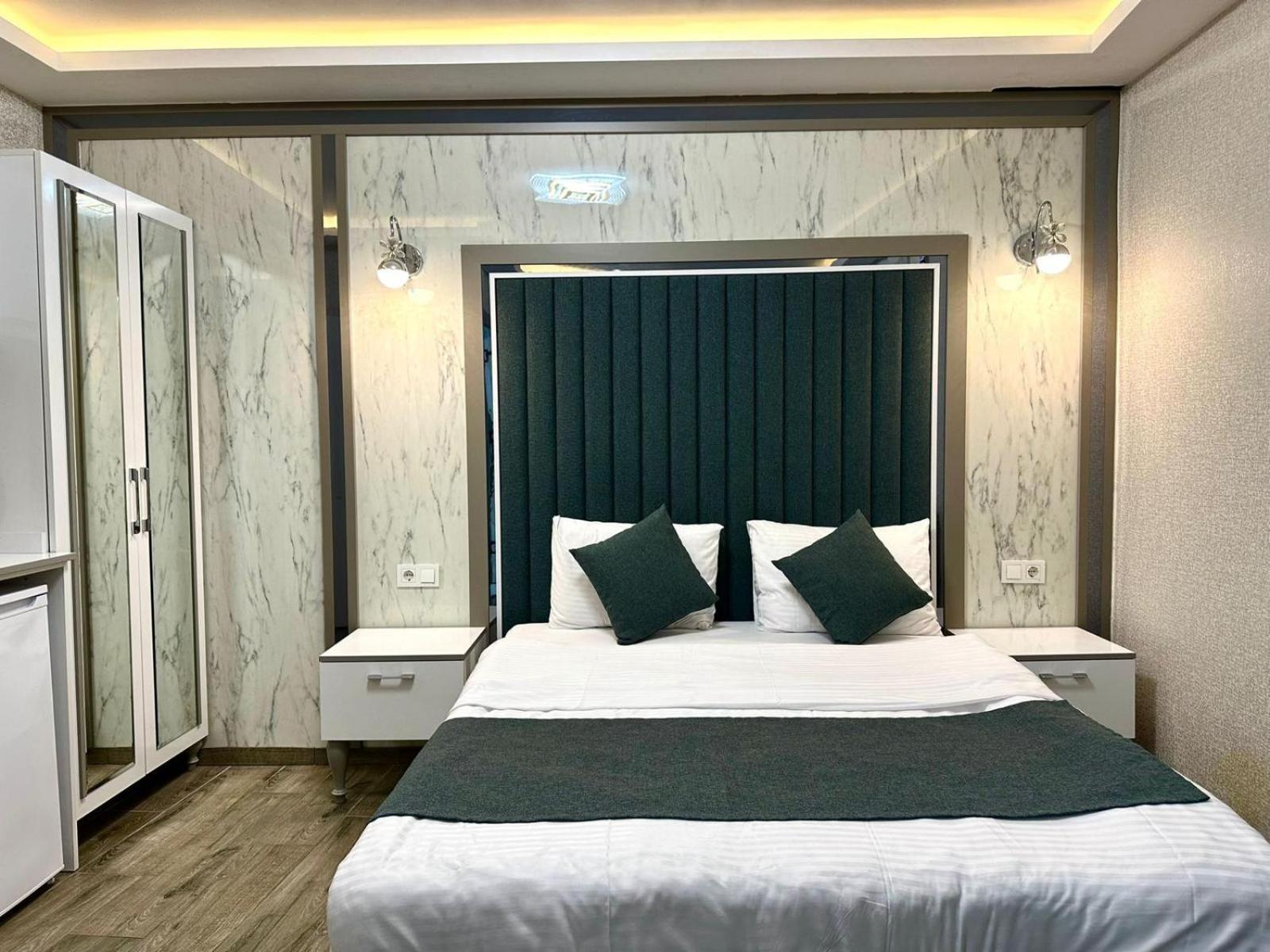 Hotel Gazelle *