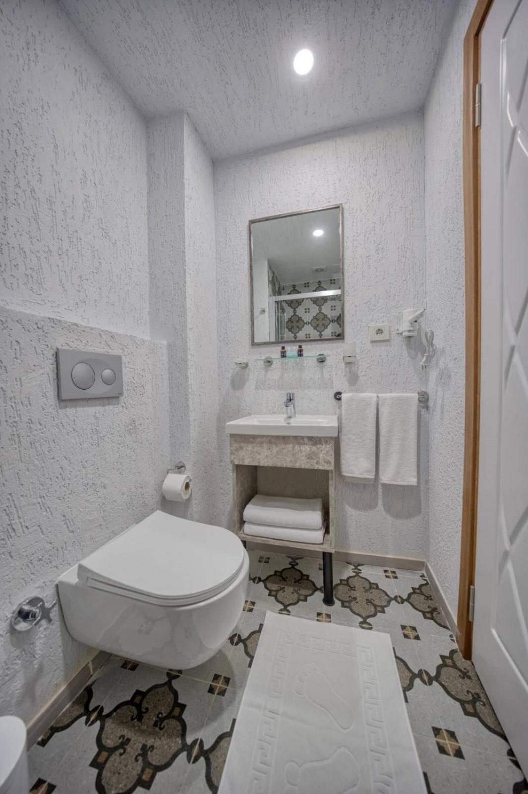 Stayhub Hotel