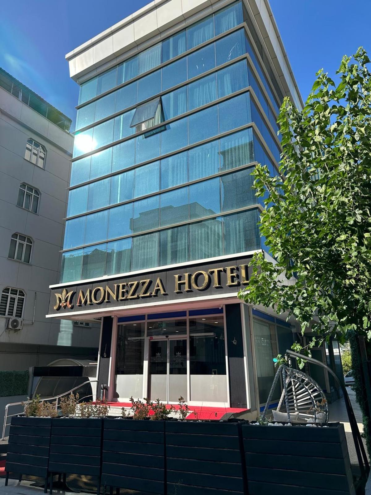 Monezza Maltepe Hotel 3*