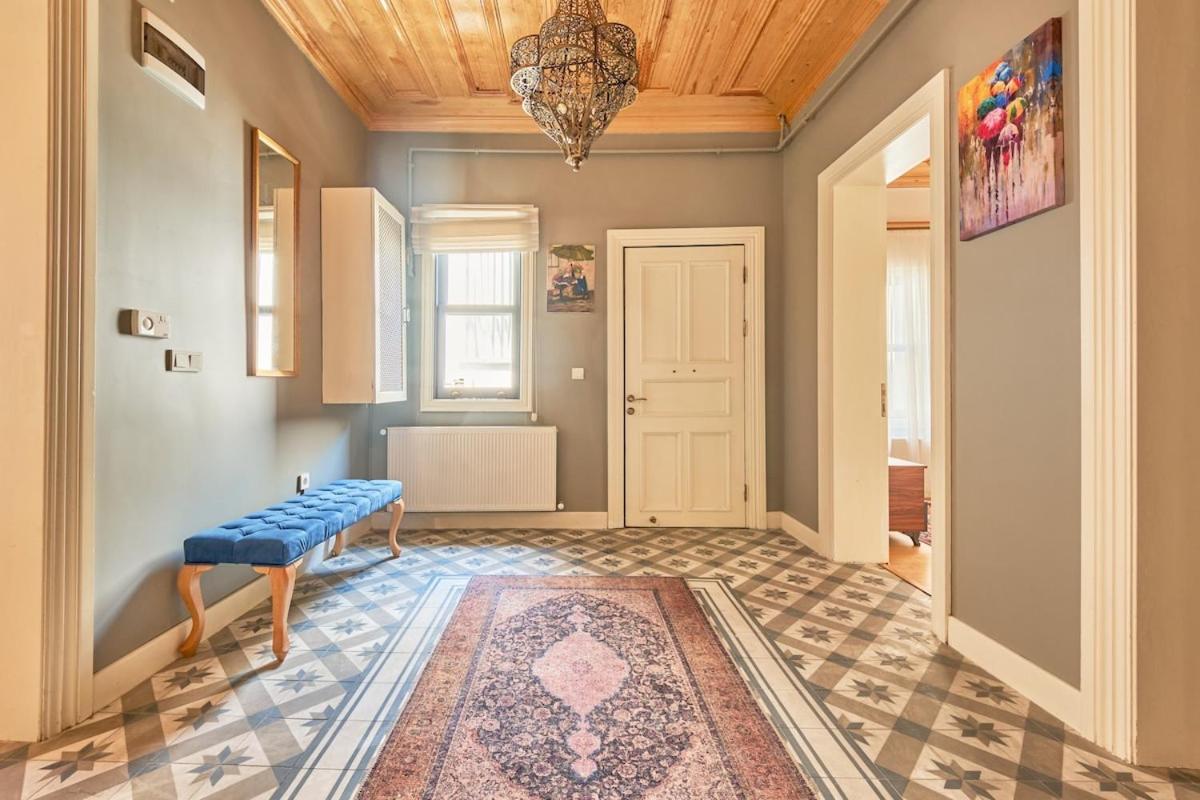 Villa Nostalgic & Comfortable Historical Home! Istanbul