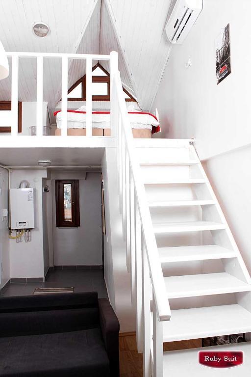 Ruby Otel