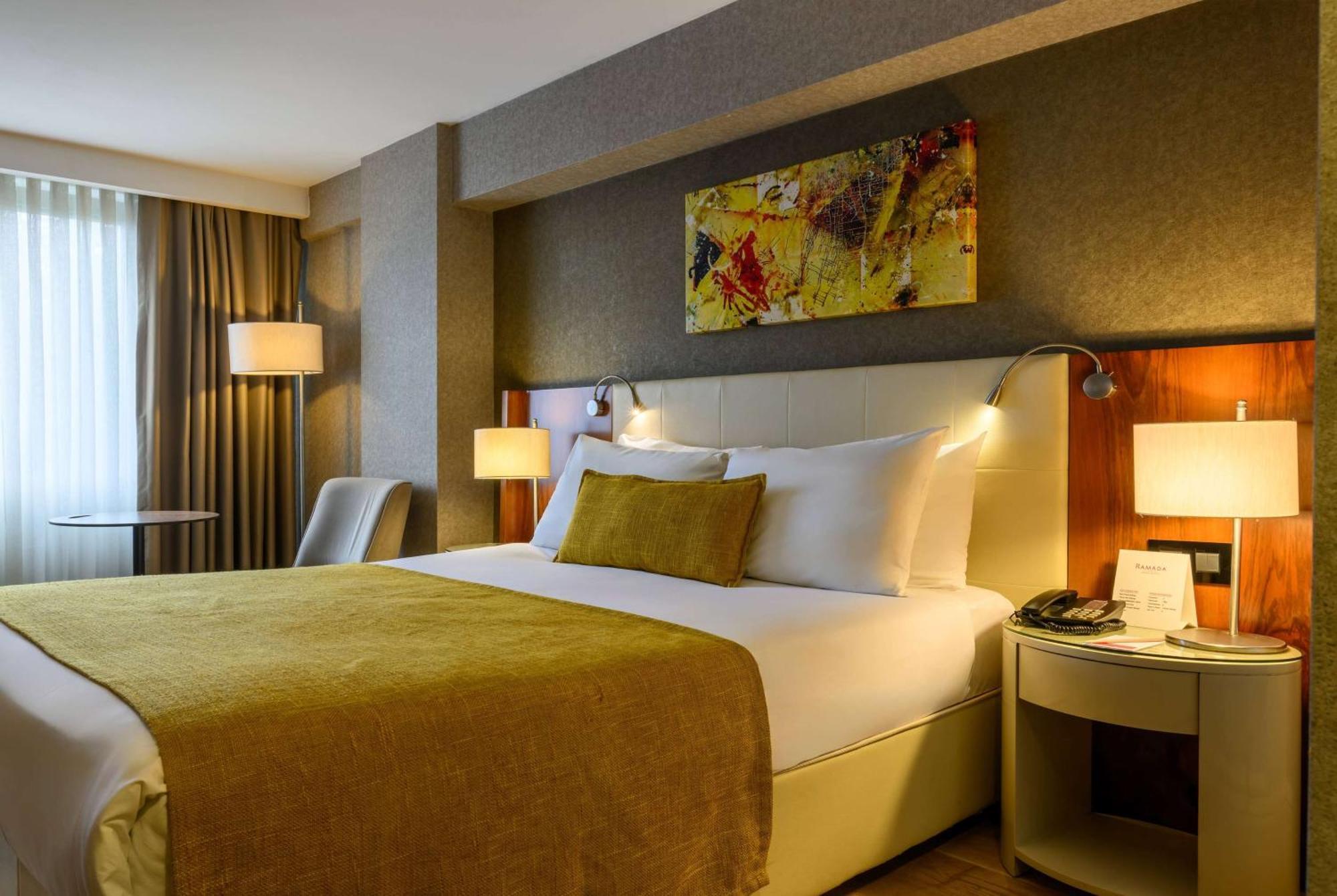 Hotel Ramada By Wyndham Grand Bazaar