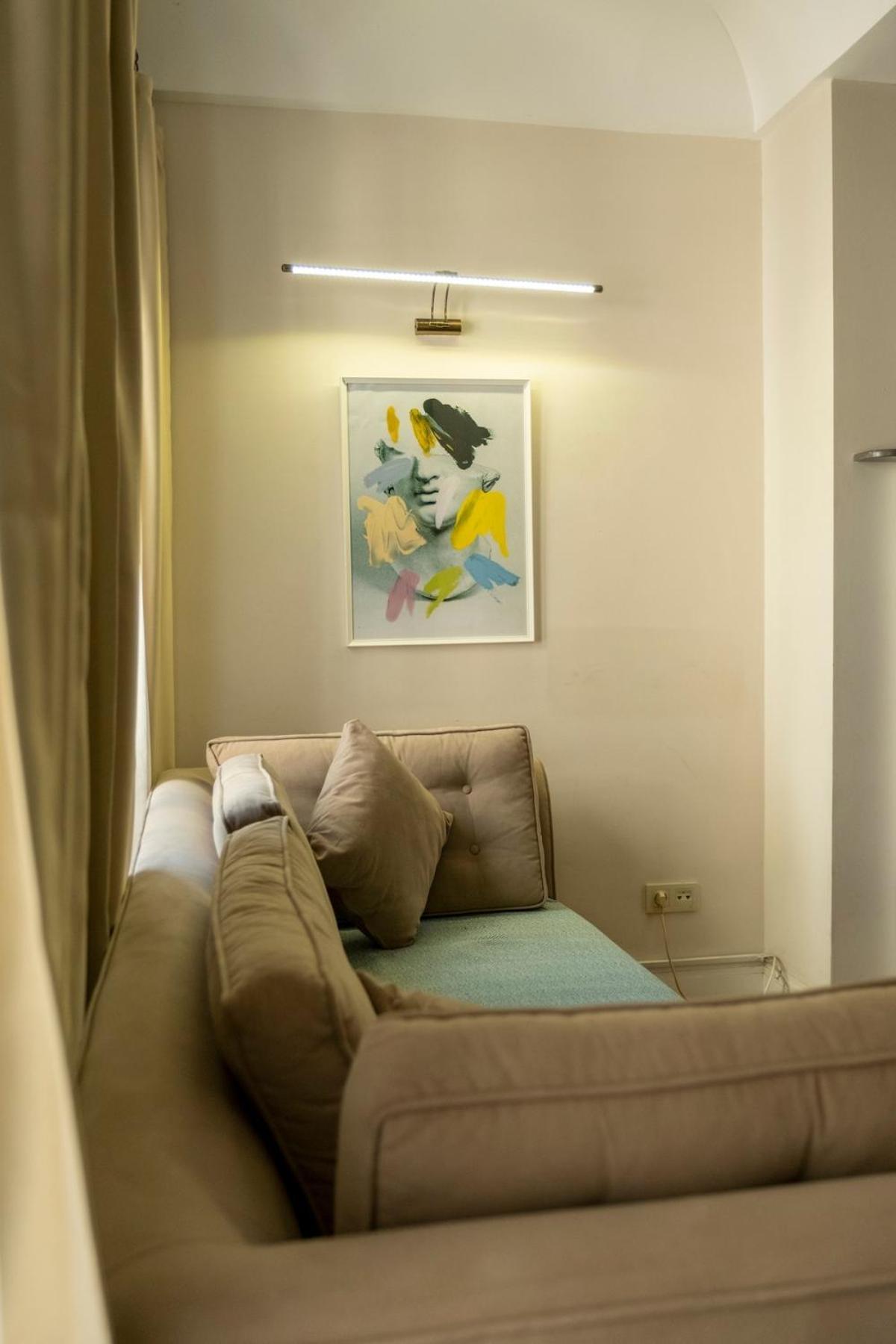 Spacious Apartment, 1-min To Taksim Square Apartment