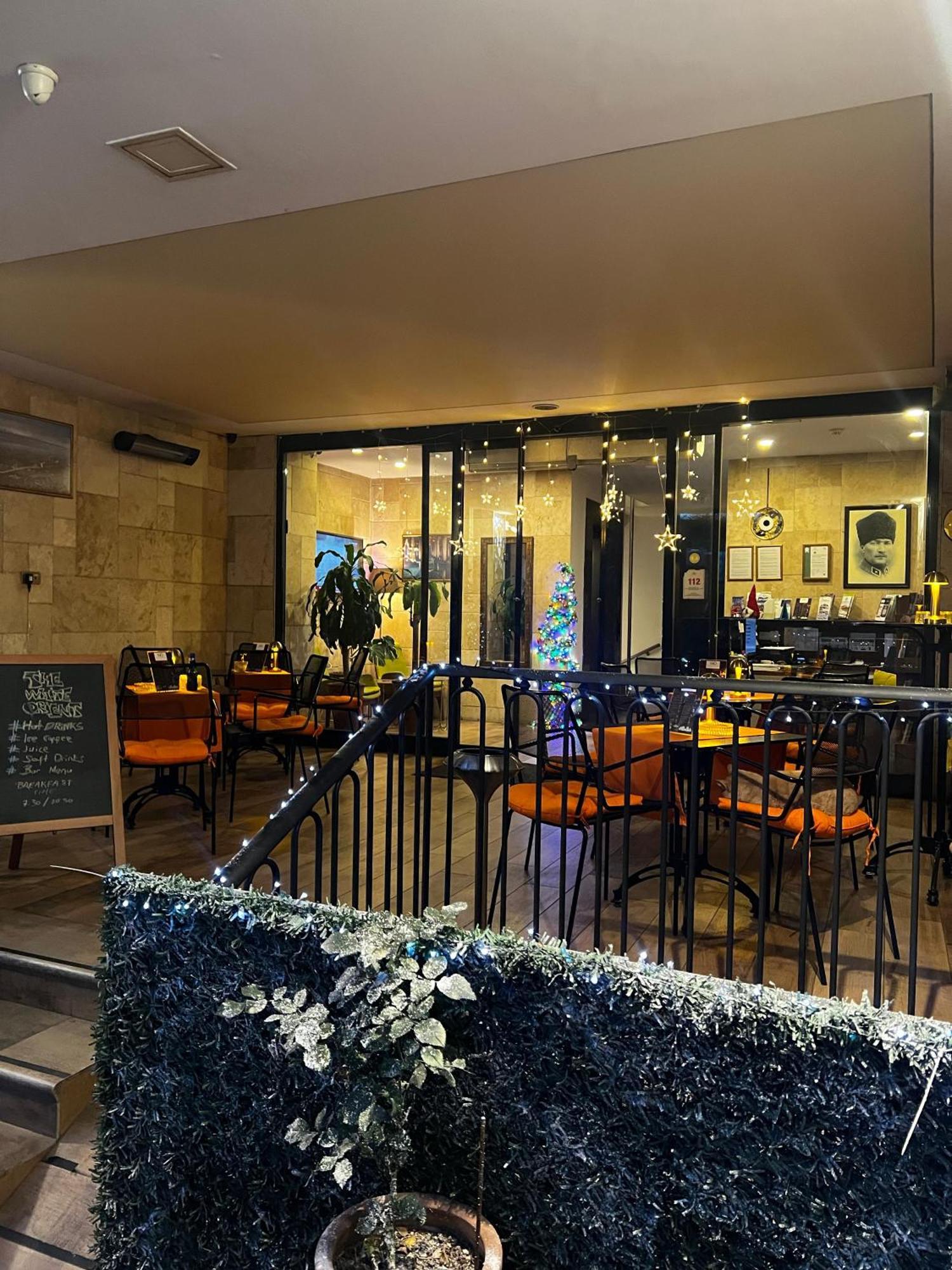 The White Orient 4*
