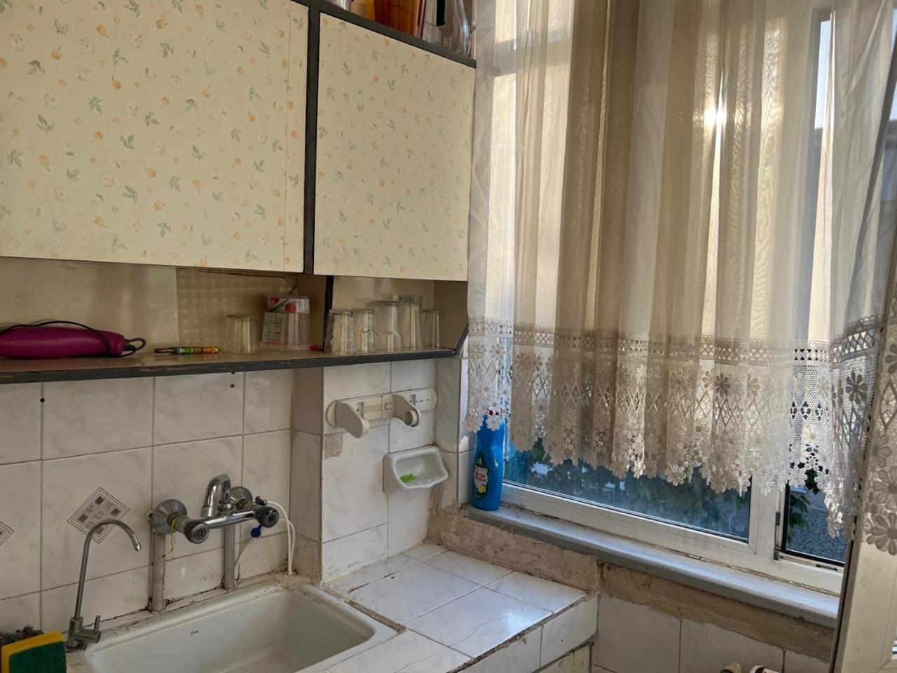 Men's In Fatih, Hostel