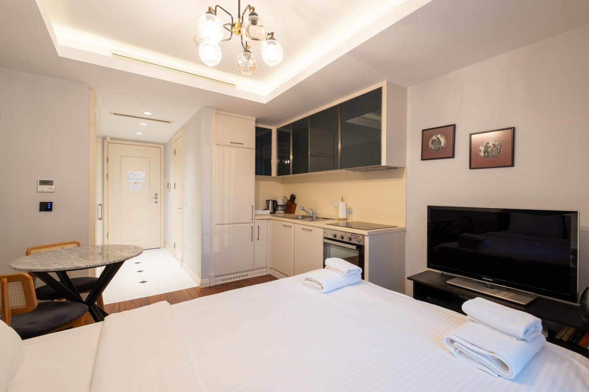 Luxury In Ofton Apartment Istanbul