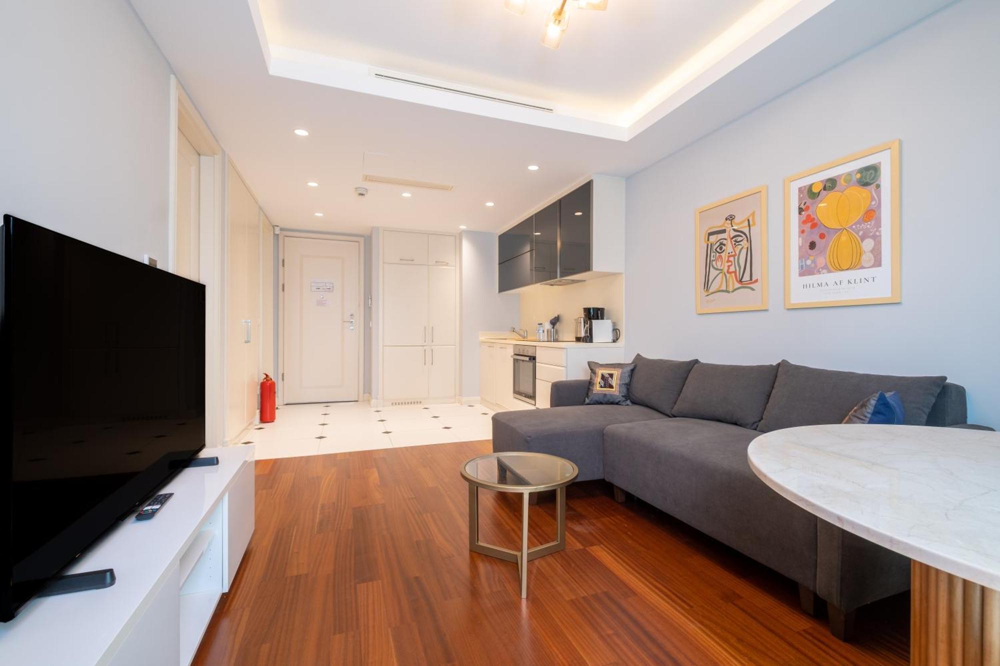 Luxury In Ofton Apartment Istanbul