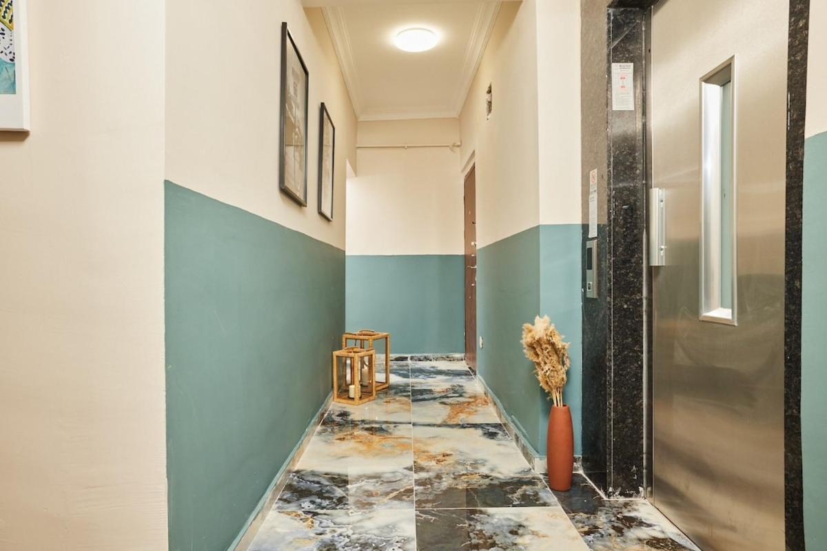 Apartment Stunning 3br 3bathroom 3ac Near Metro D3 *