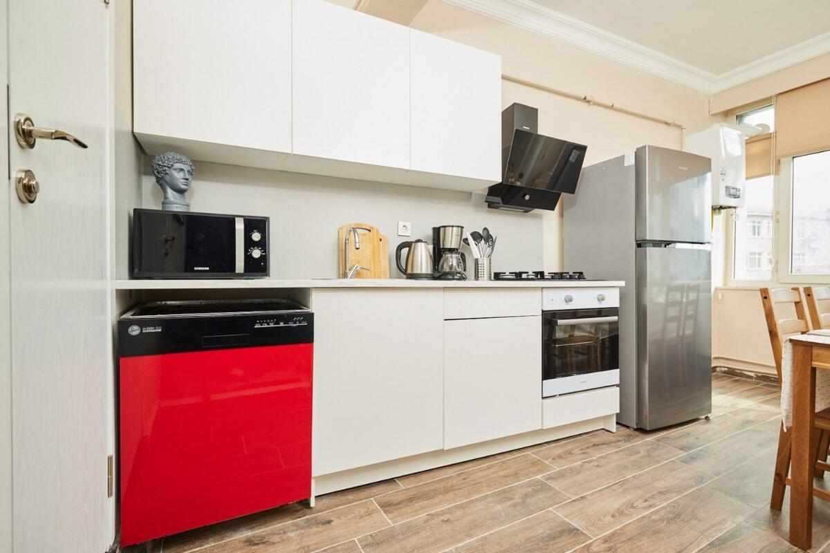 Apartment Stunning 3br 3bathroom 3ac Near Metro D3 Istanbul