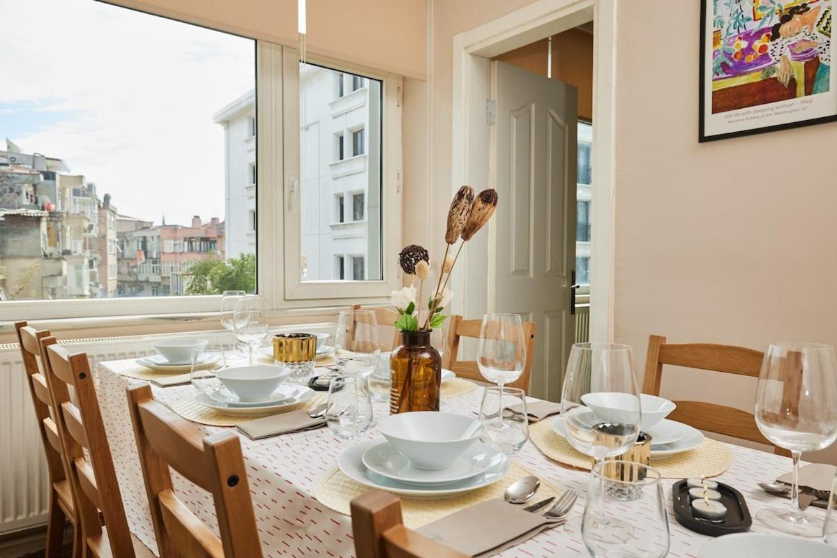 Stunning 3br 3bathroom 3ac Near Metro D3 Apartment Istanbul