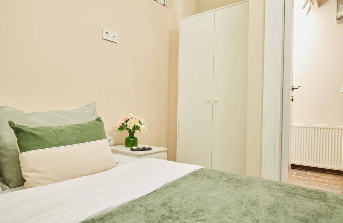 Stunning 3br 3bathroom 3ac Near Metro D2 Apartment