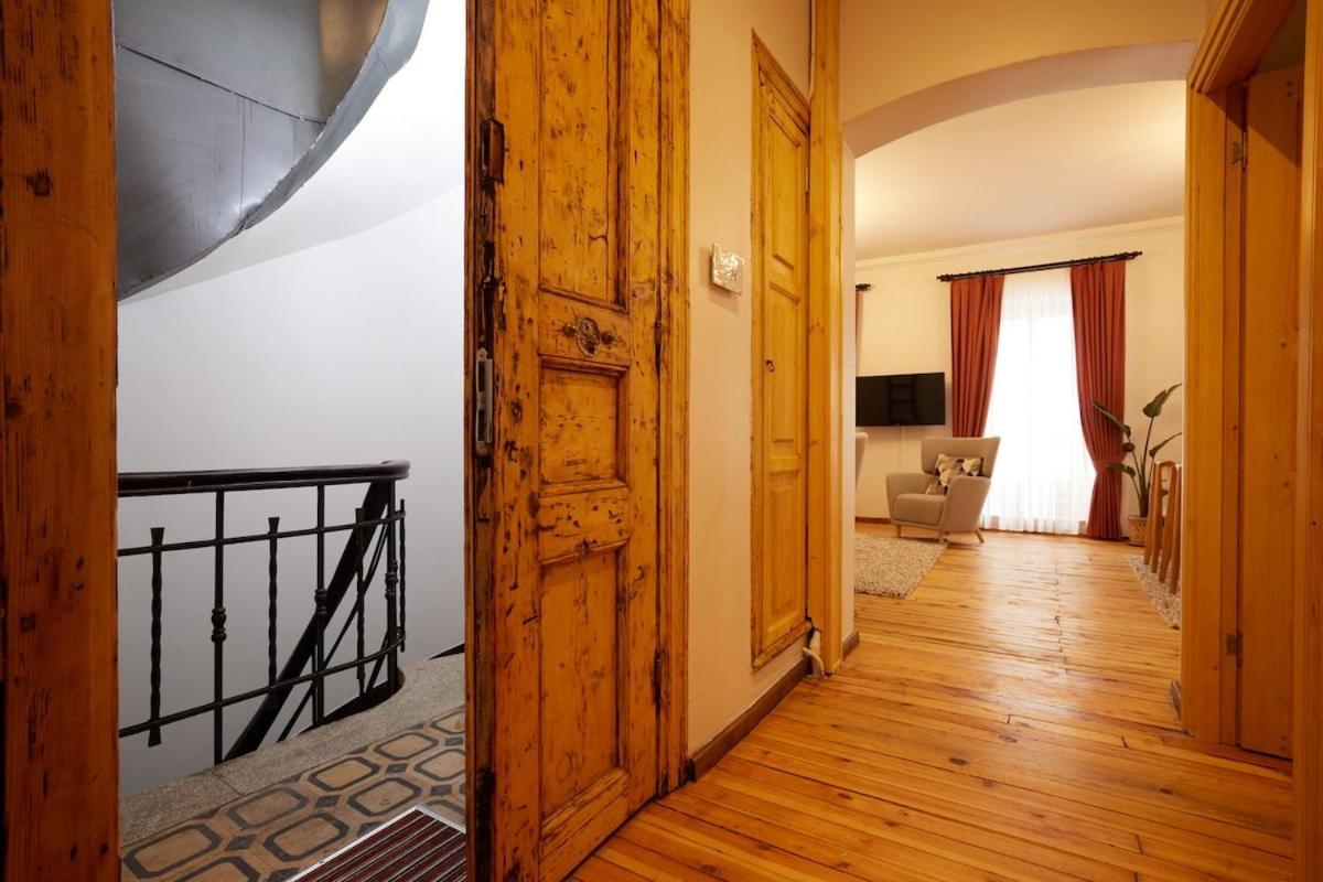 Spacious 2br W Ac Lift In Taksim - Kurabiye D3 Apartment Istanbul