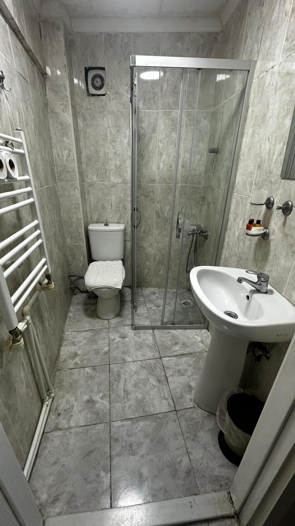 Sultana Premier Hotel *