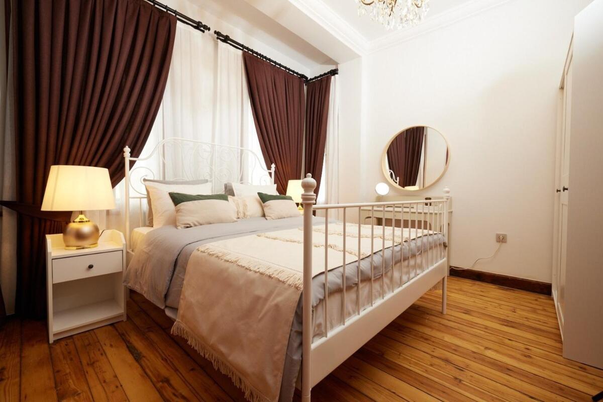 Spacious 2br W Ac Lift In Taksim - Kurabiye D2