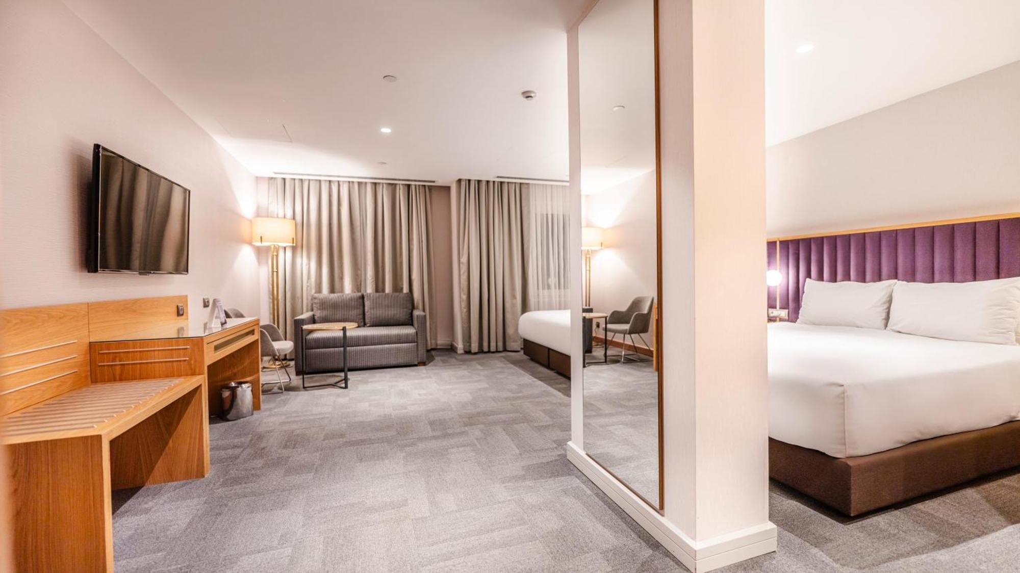 Lamartine Hotel 4*