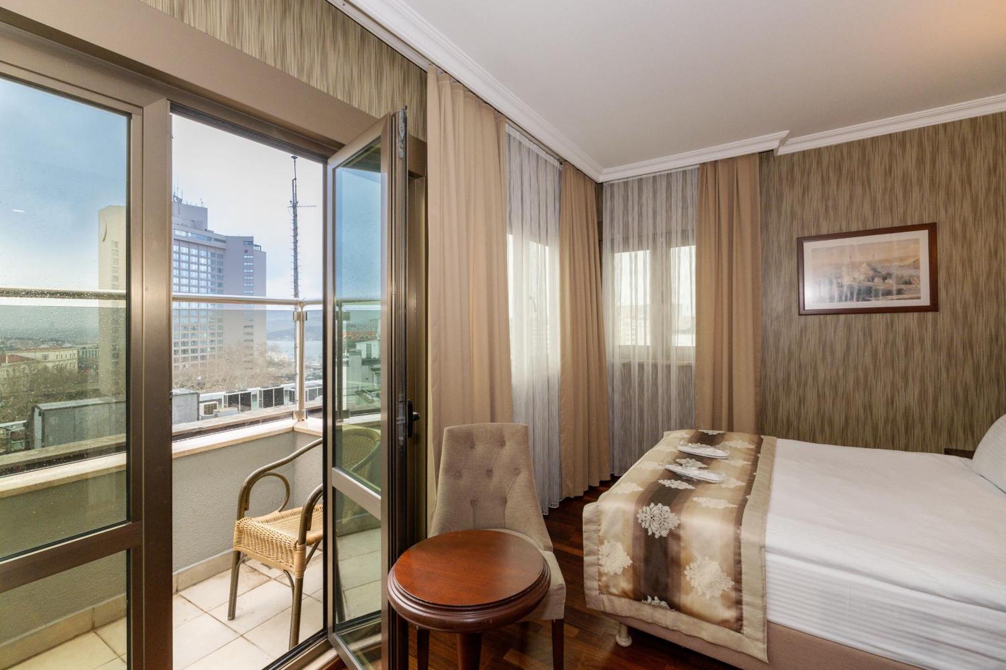 Hotel Crestium Taksim Prive & Istanbul