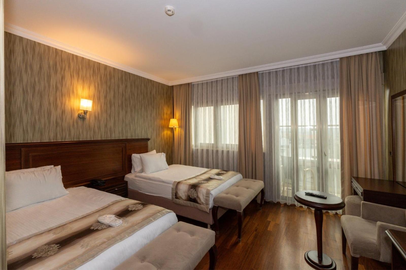 Hotel Crestium Taksim Prive & *