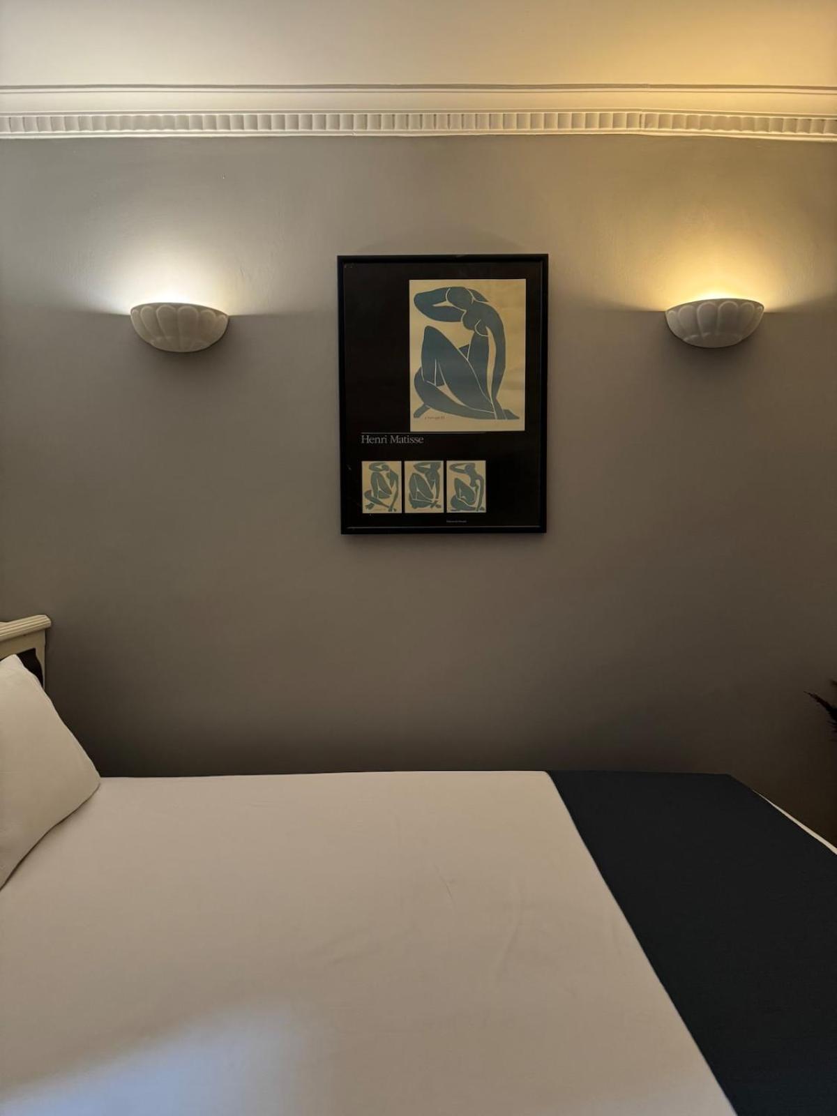 Apartment Perahomes For Light Sleeper