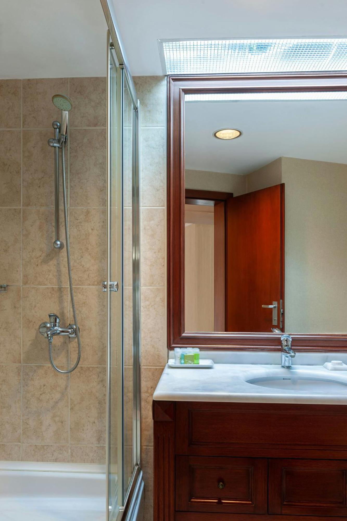 Renaissance Polat 5* Istanbul