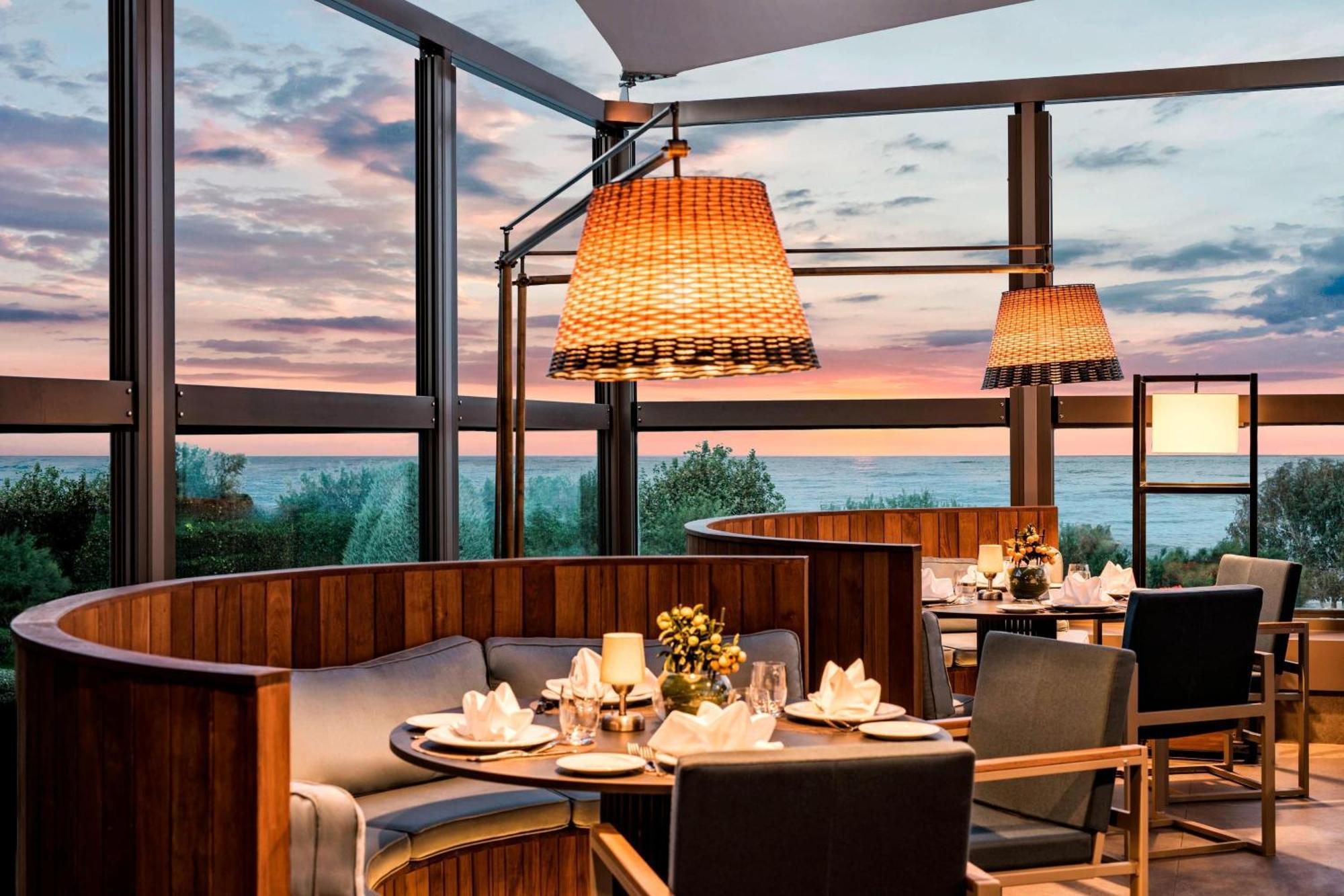 Hotel Renaissance Polat 5*