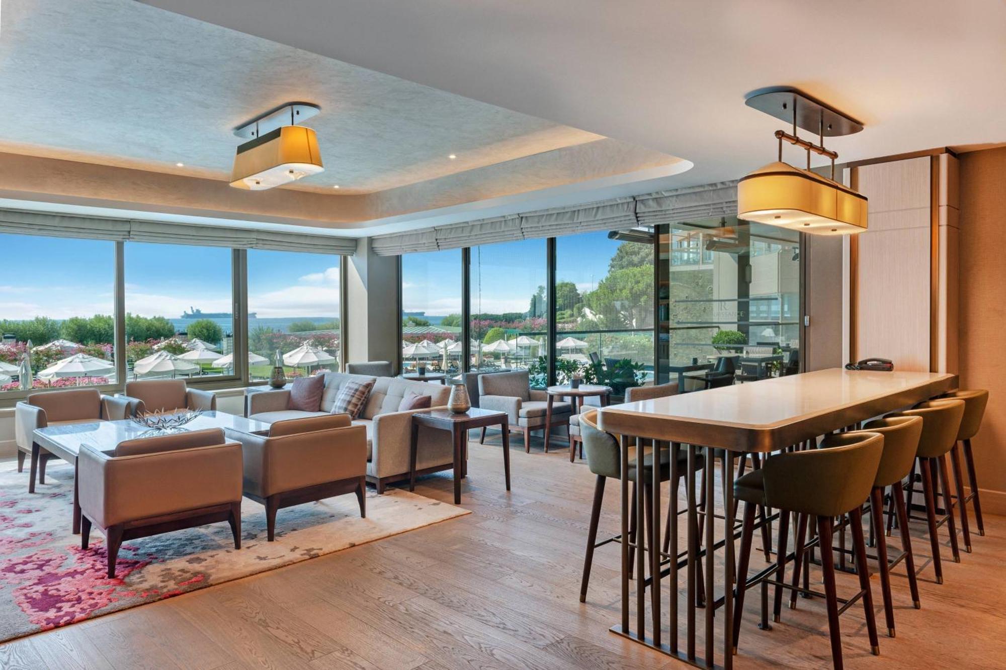 Renaissance Polat Hotel