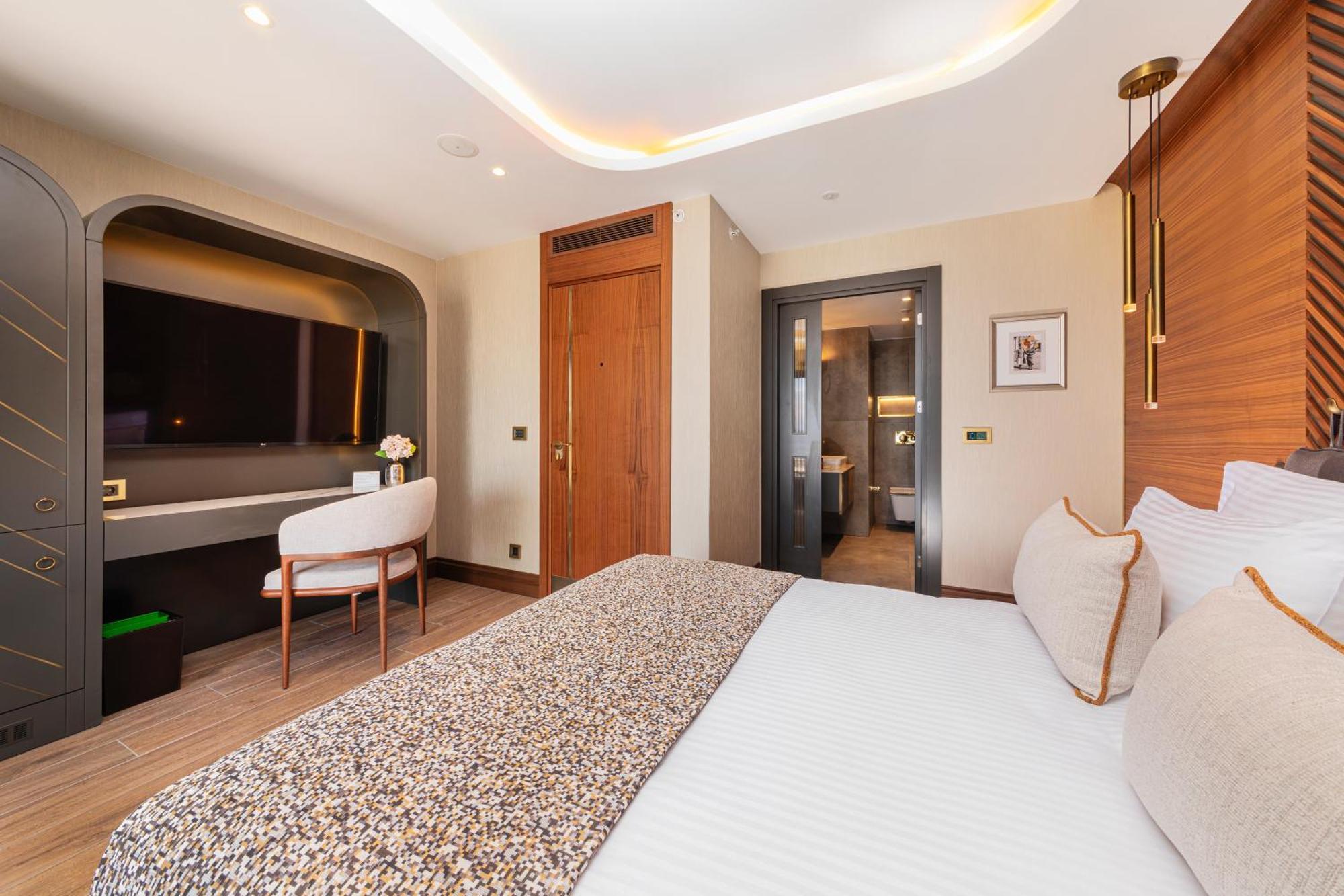 Levni Premium Old Hotel