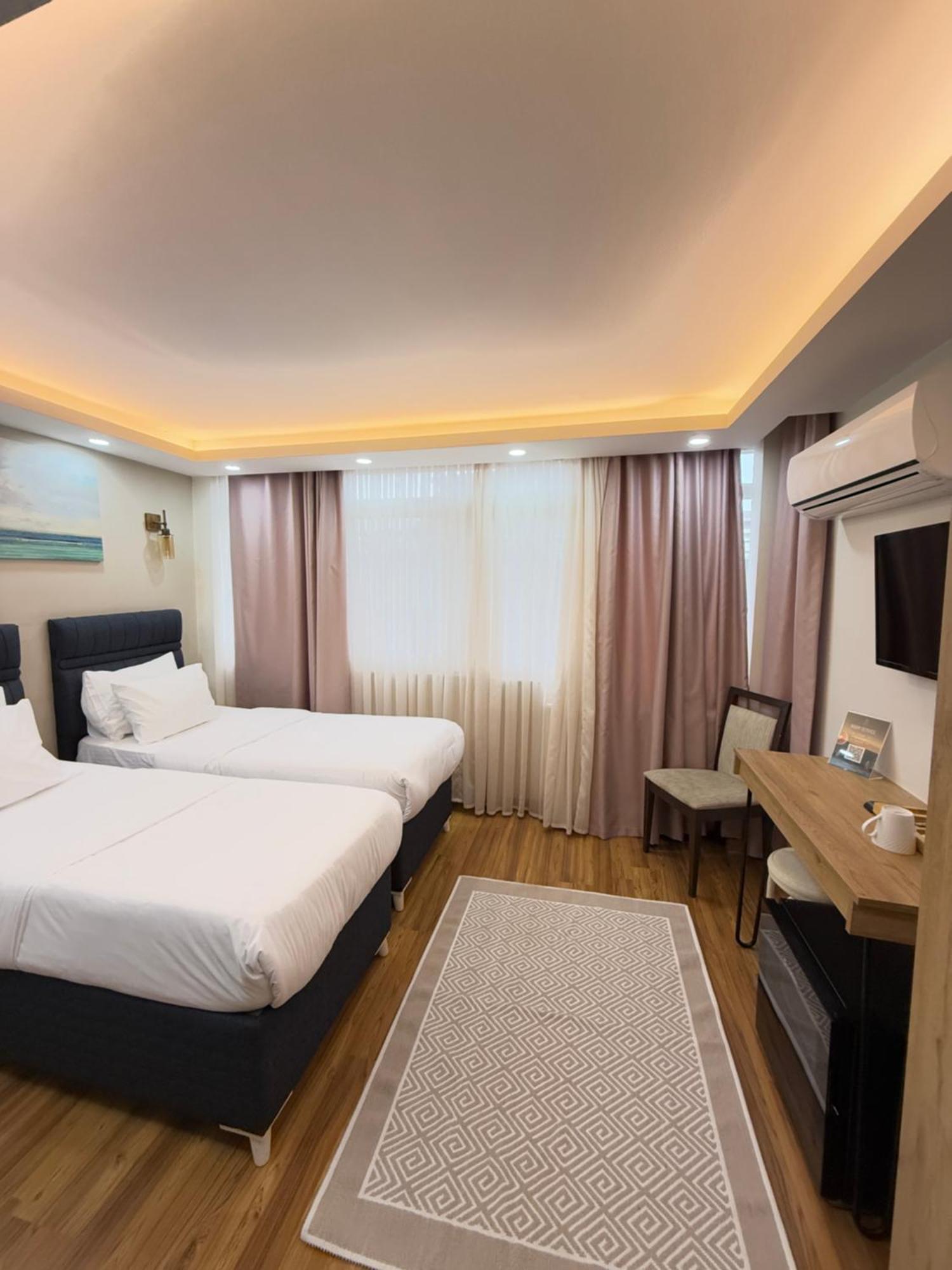 Palmera Old 2*